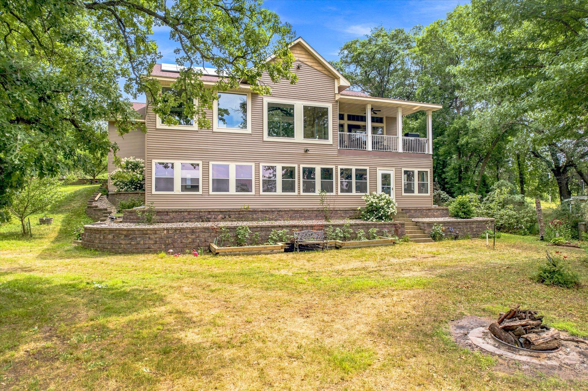 main property photo 22