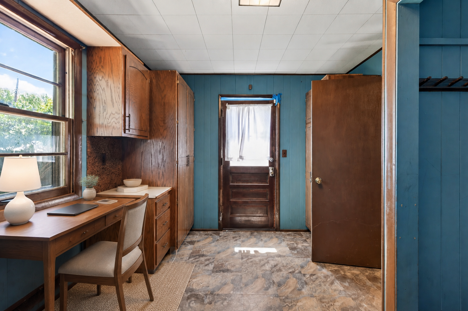 main property photo 13