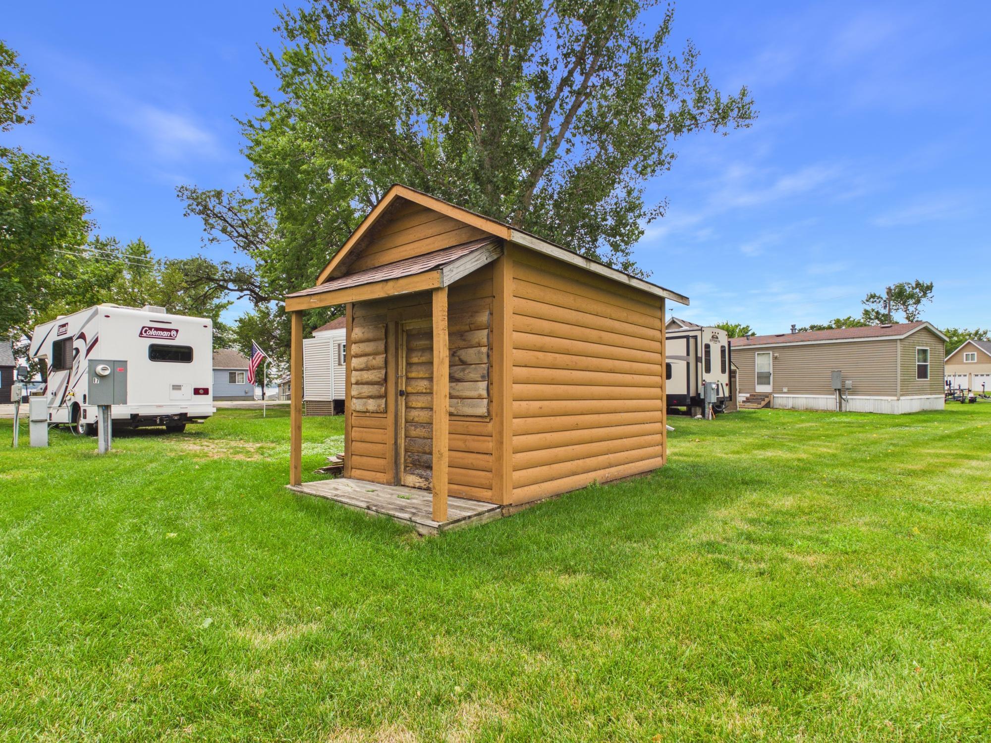 main property photo 15
