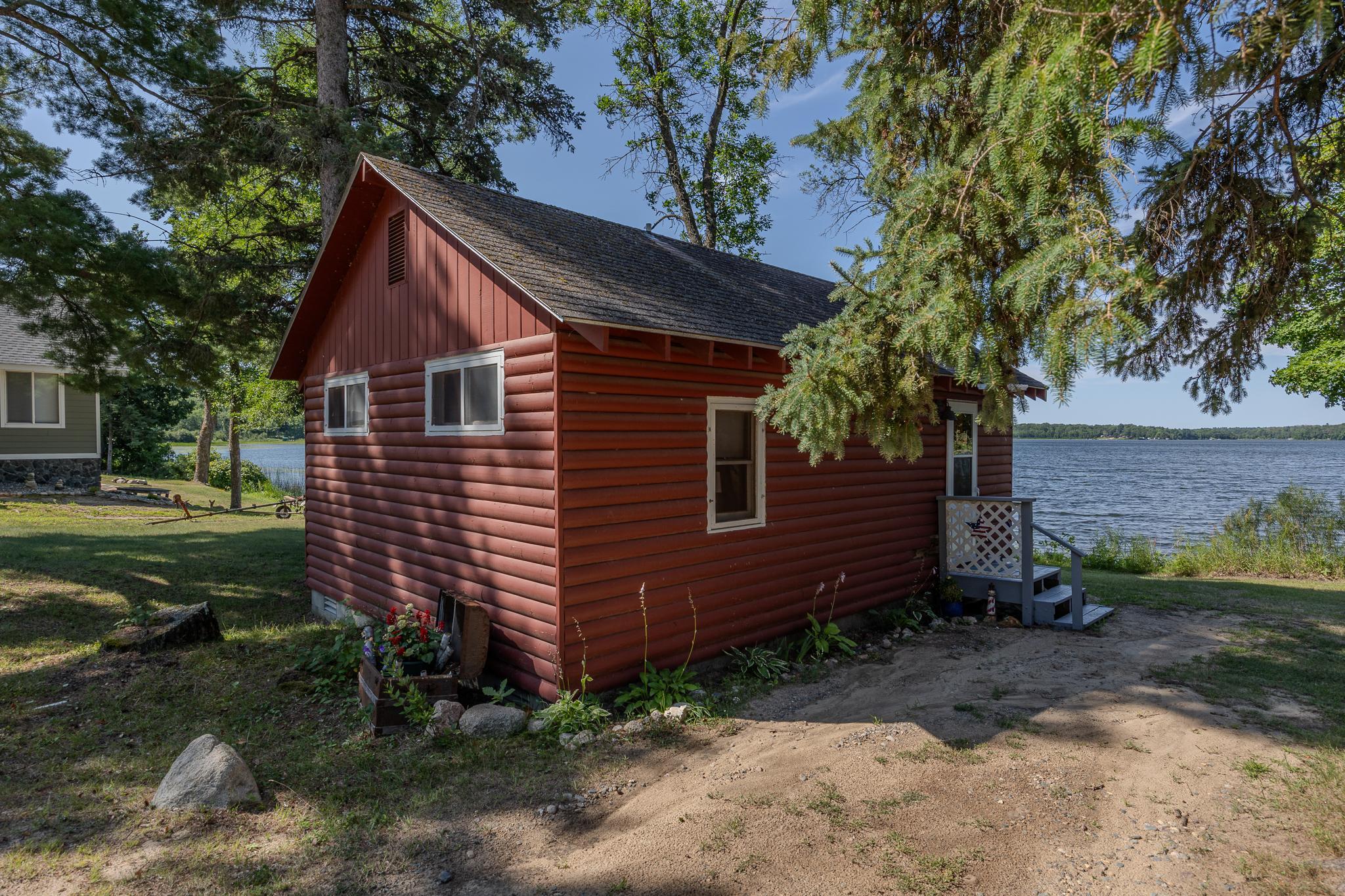 main property photo 39