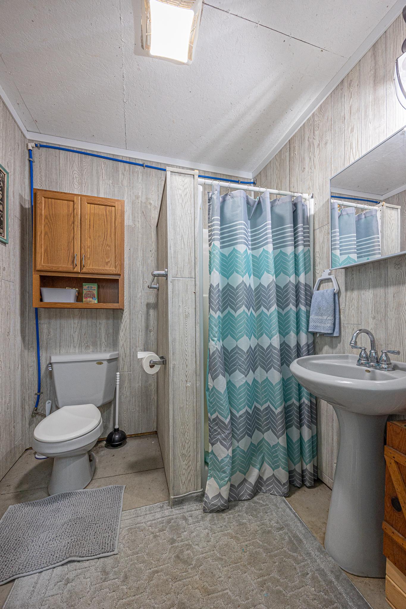 main property photo 47