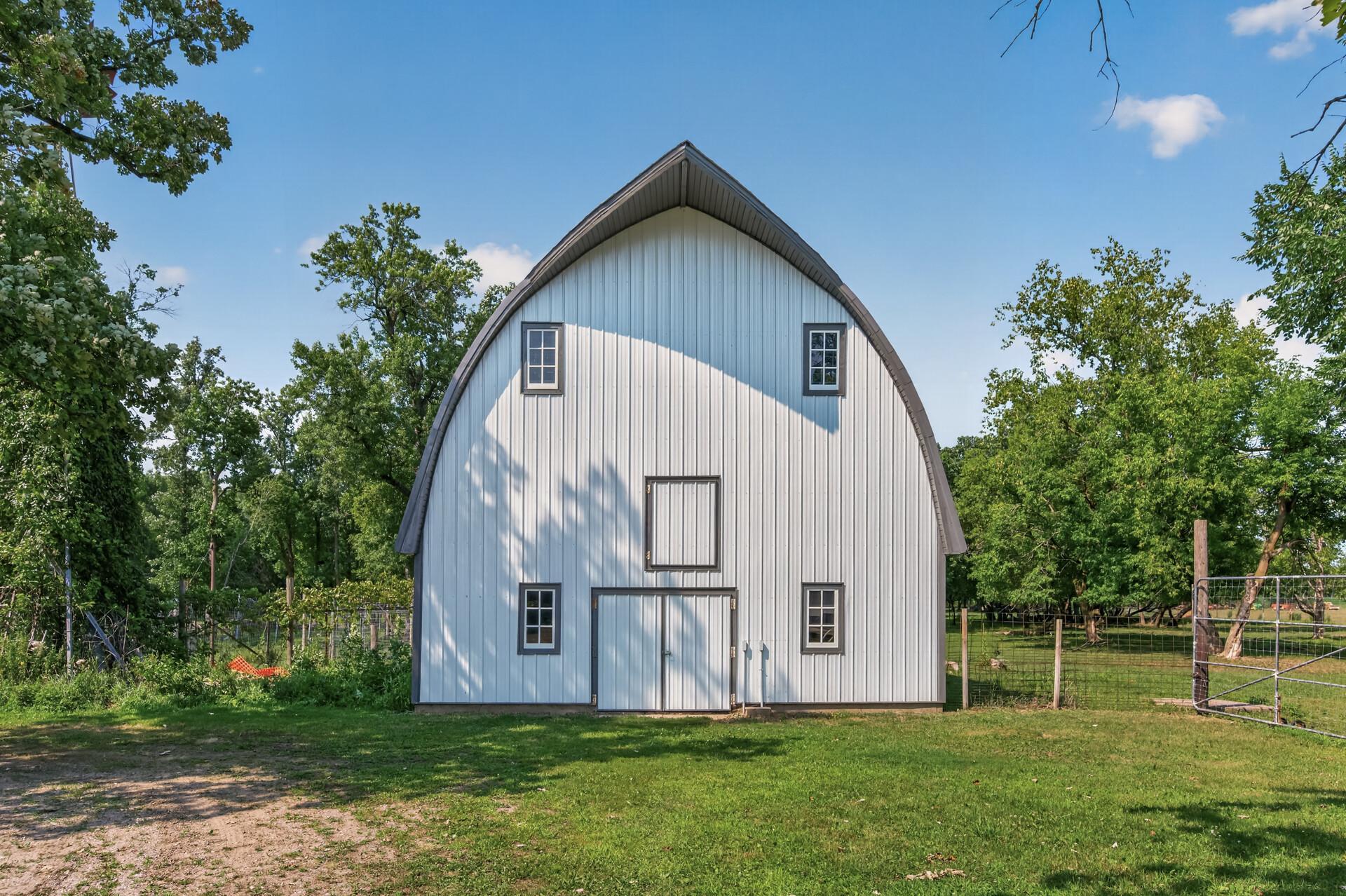 main property photo 36