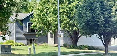 image of property with 4 Bed | 2 Bath | 1,958 Sqft