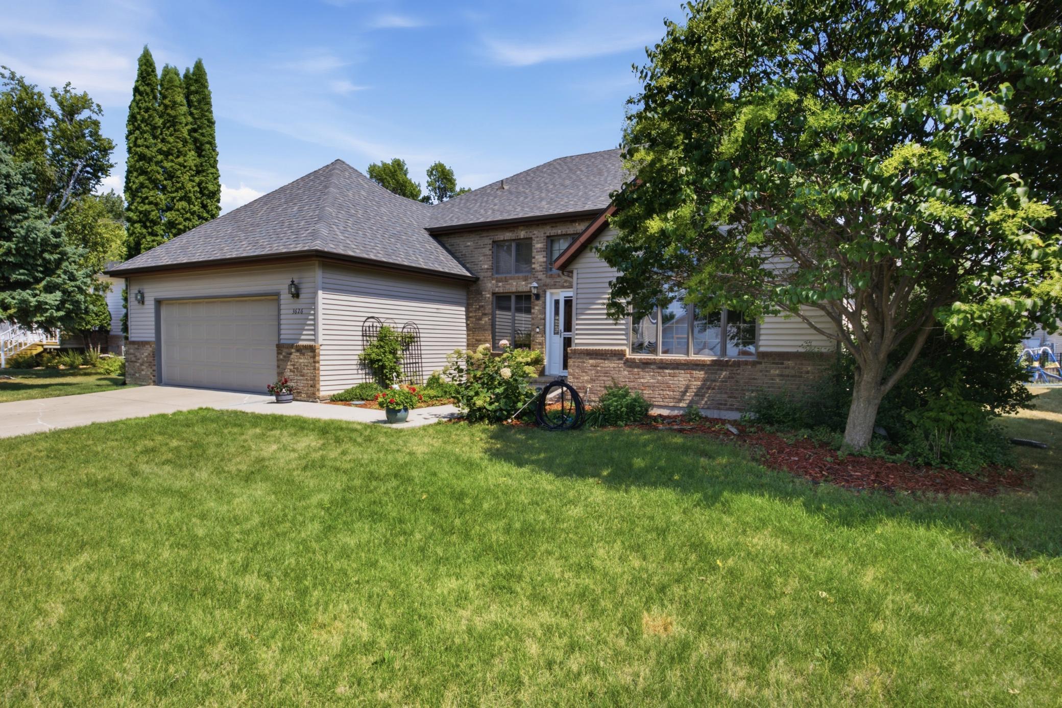 main property photo 41