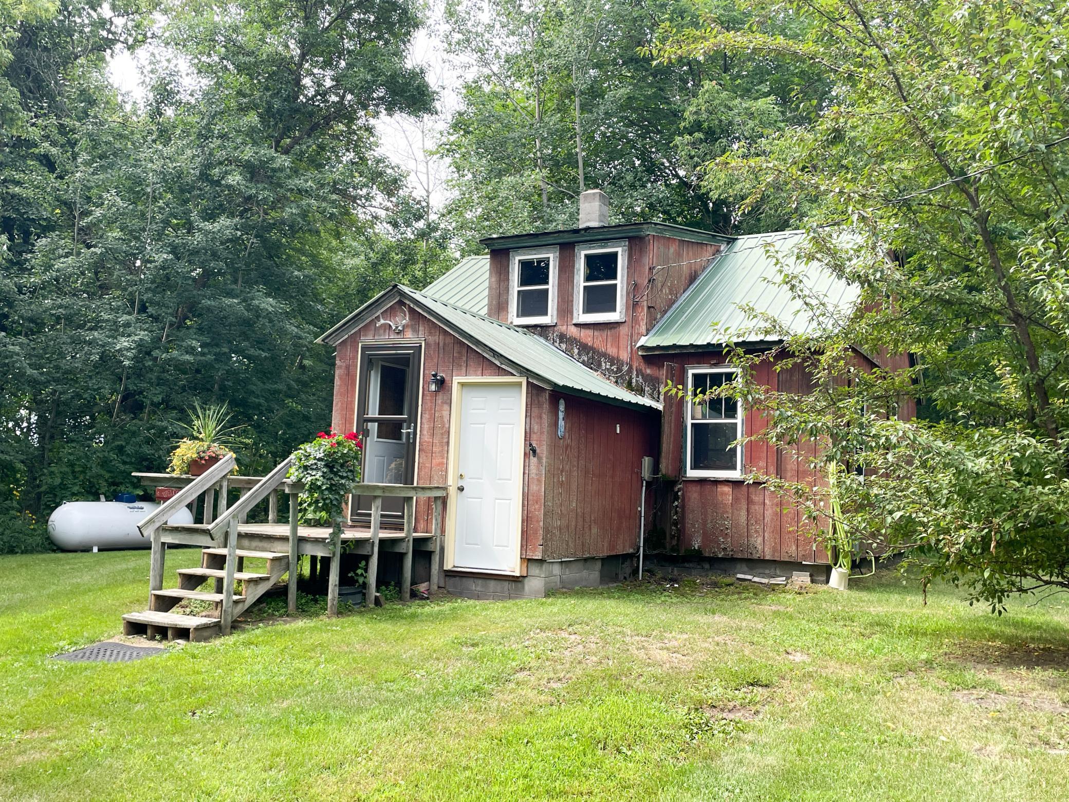 main property photo 22