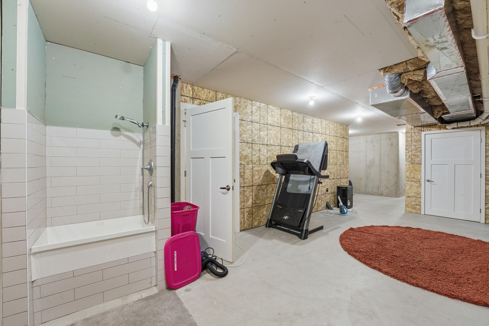 main property photo 65