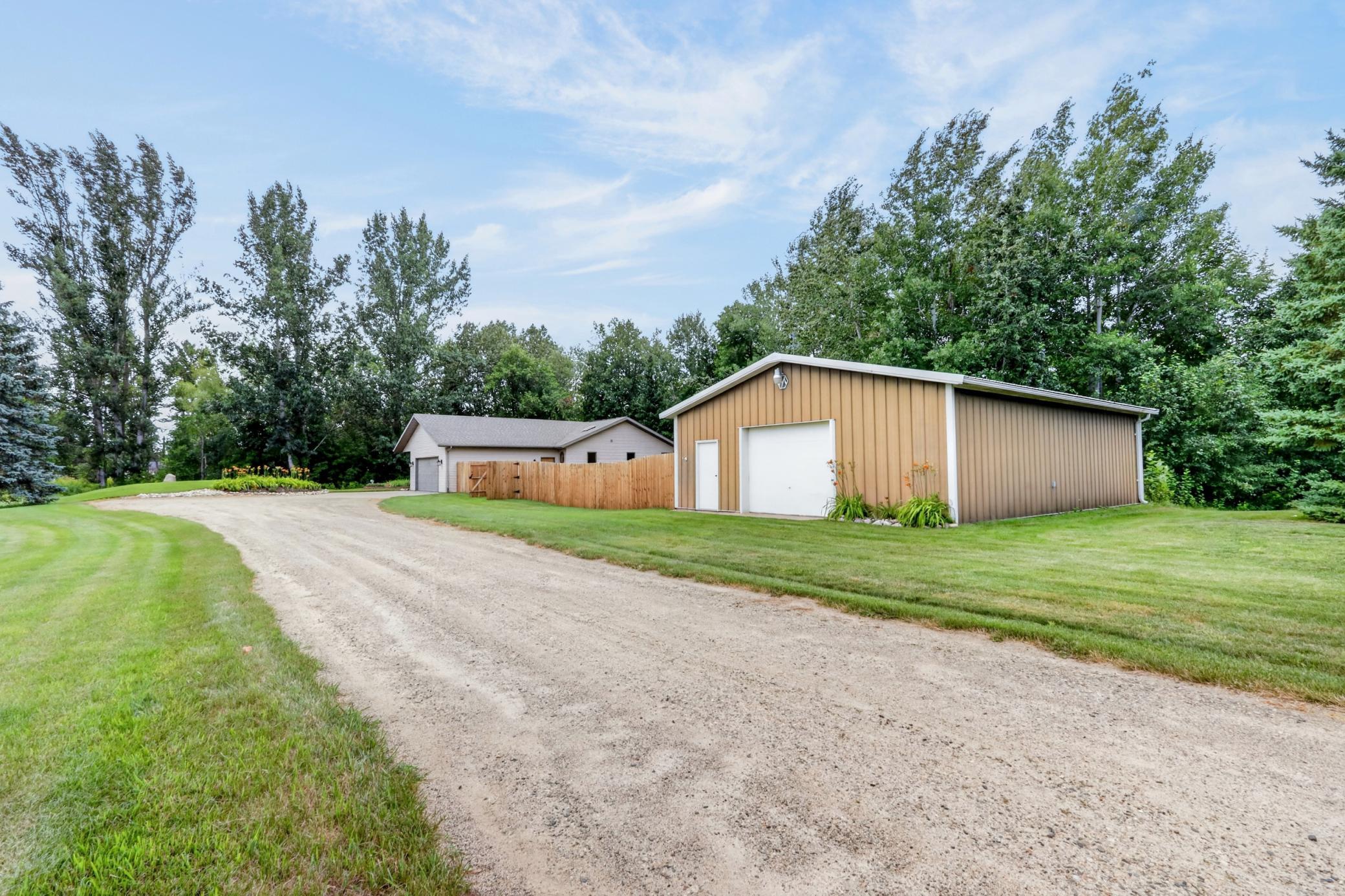 main property photo 43