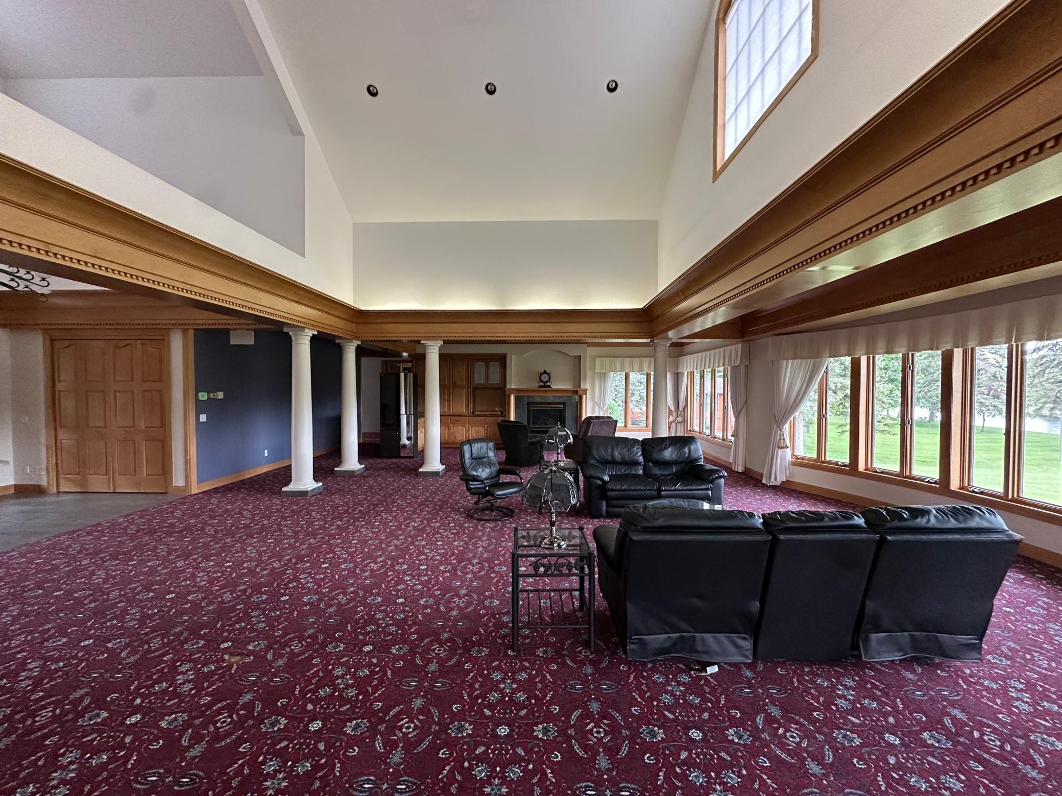 main property photo 12