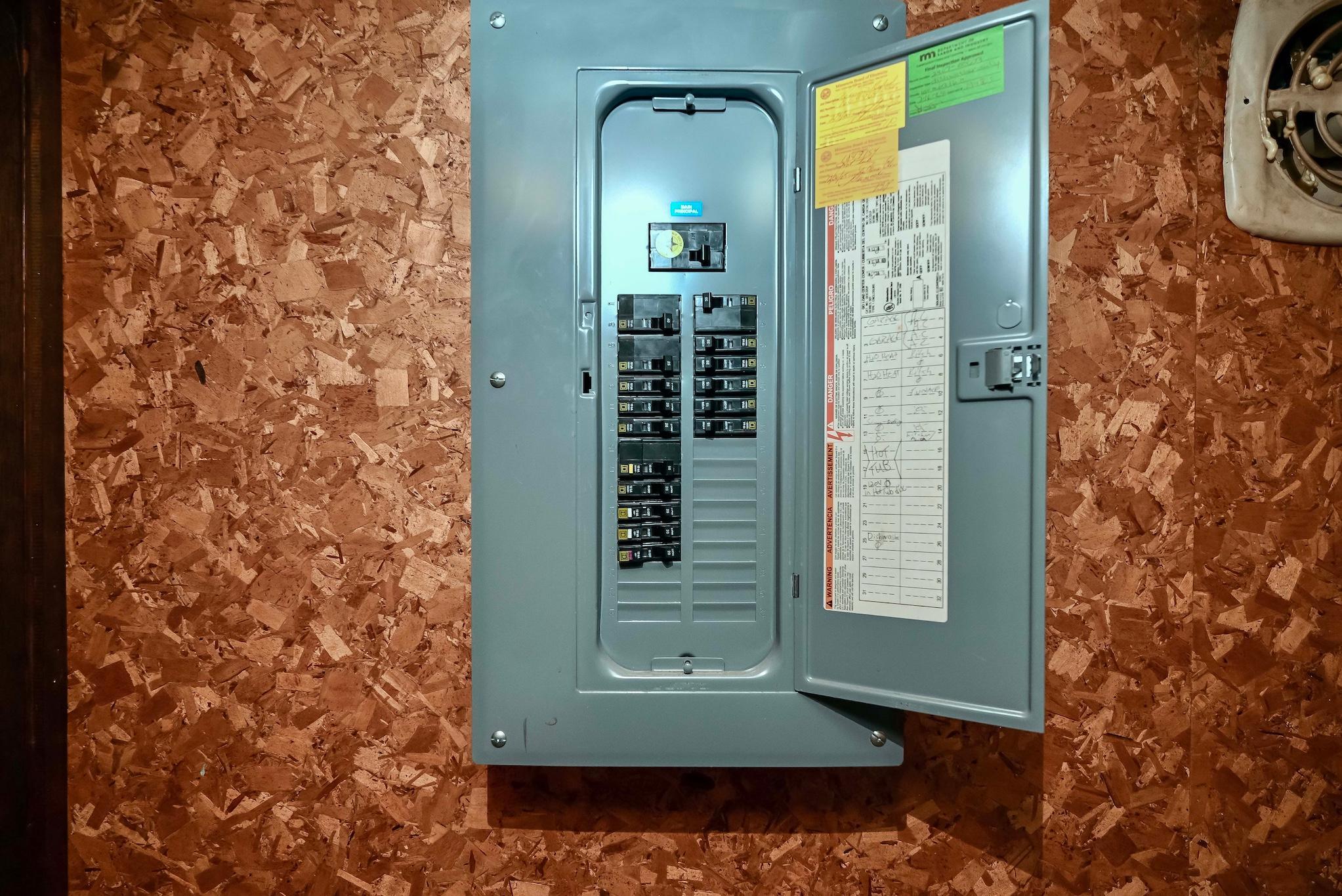 main property photo 18