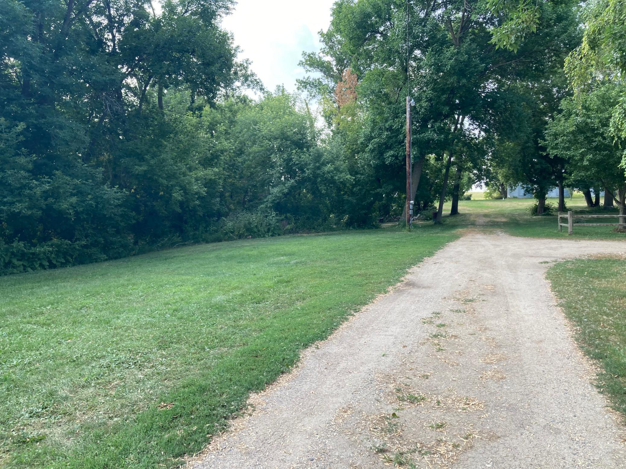 main property photo 25