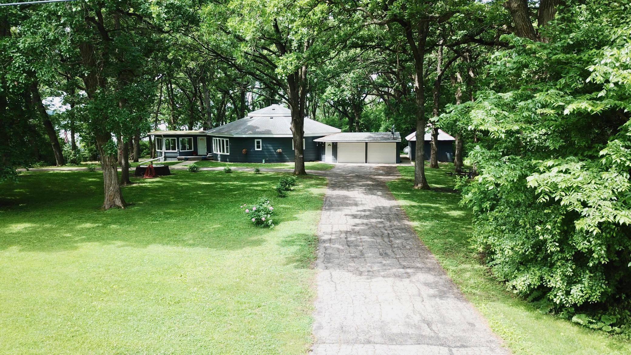 main property photo 4