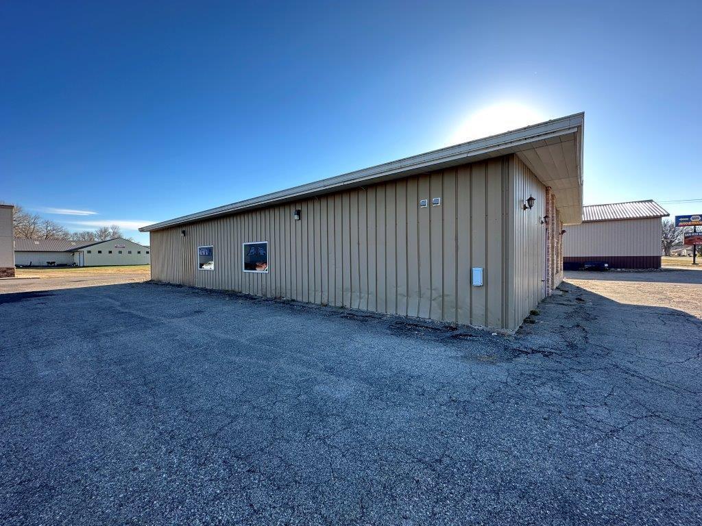 main property photo 6