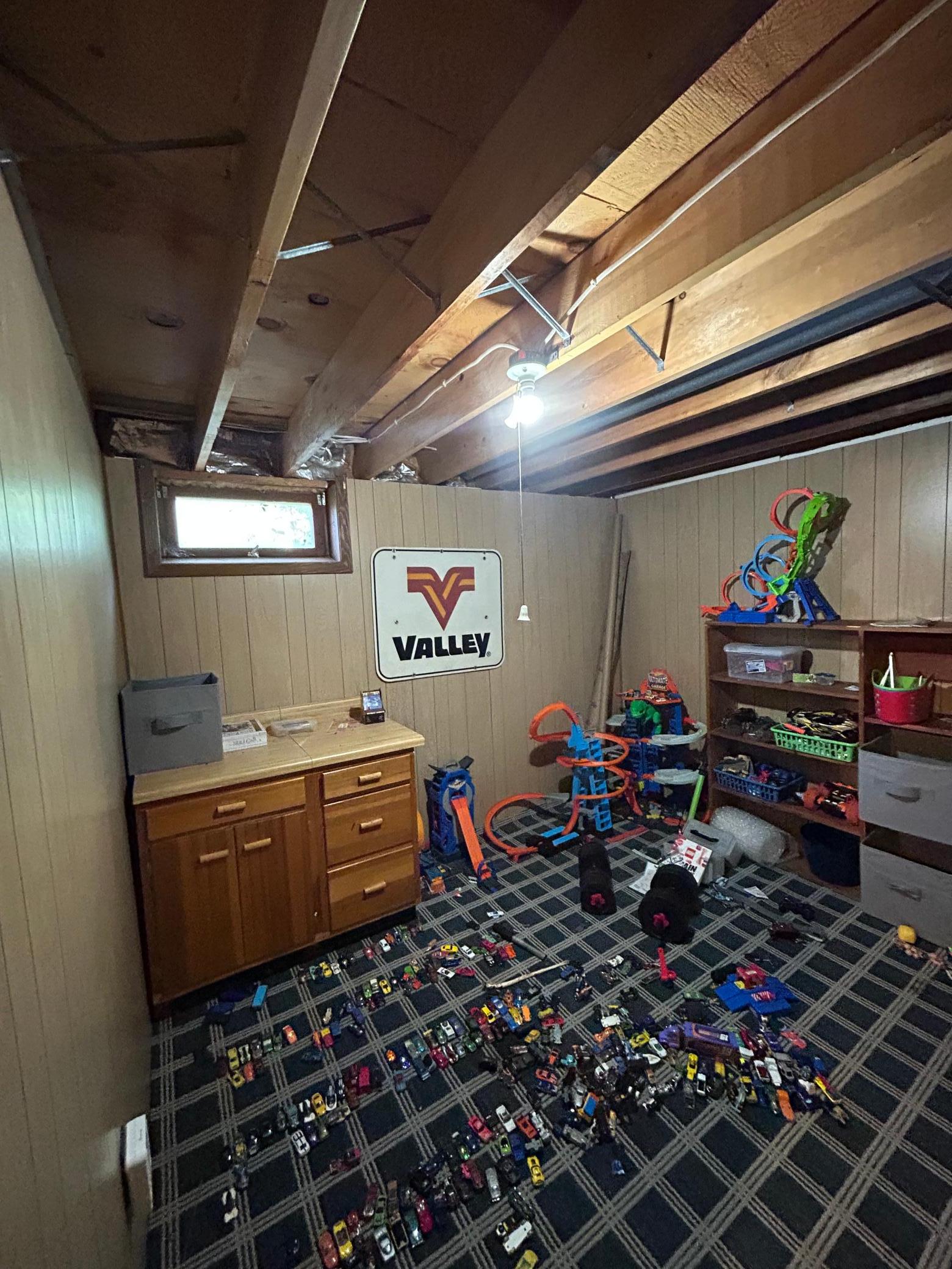 main property photo 16