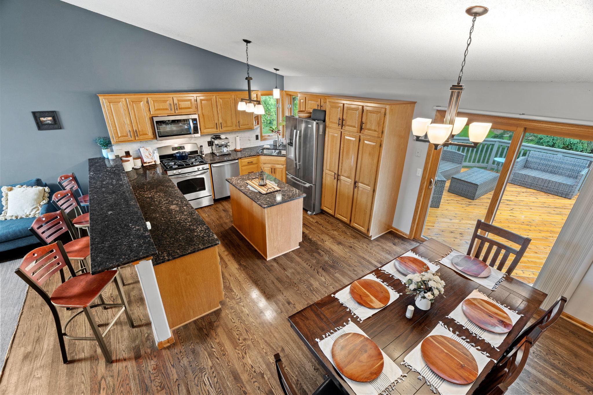 main property photo 23