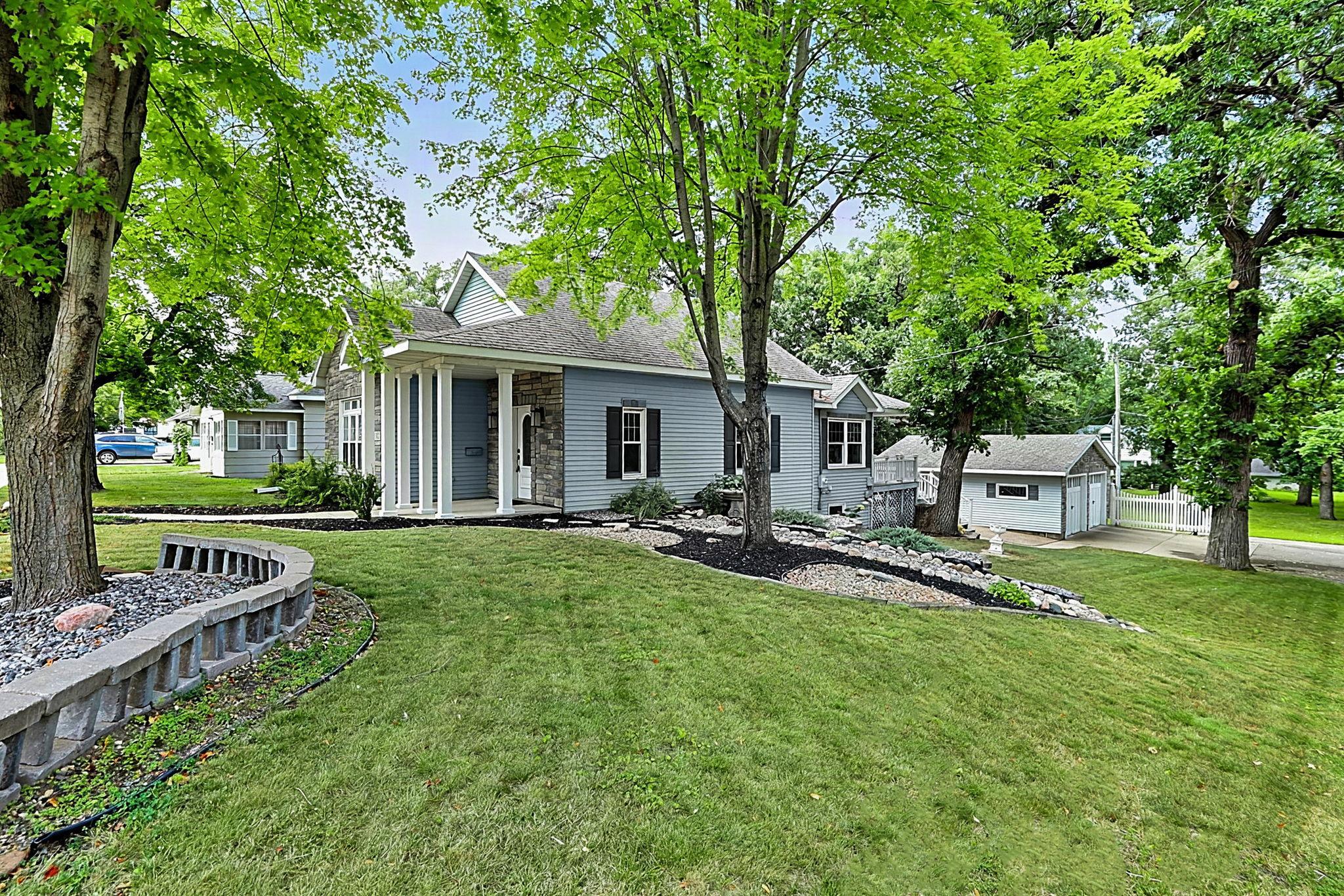 main property photo 38