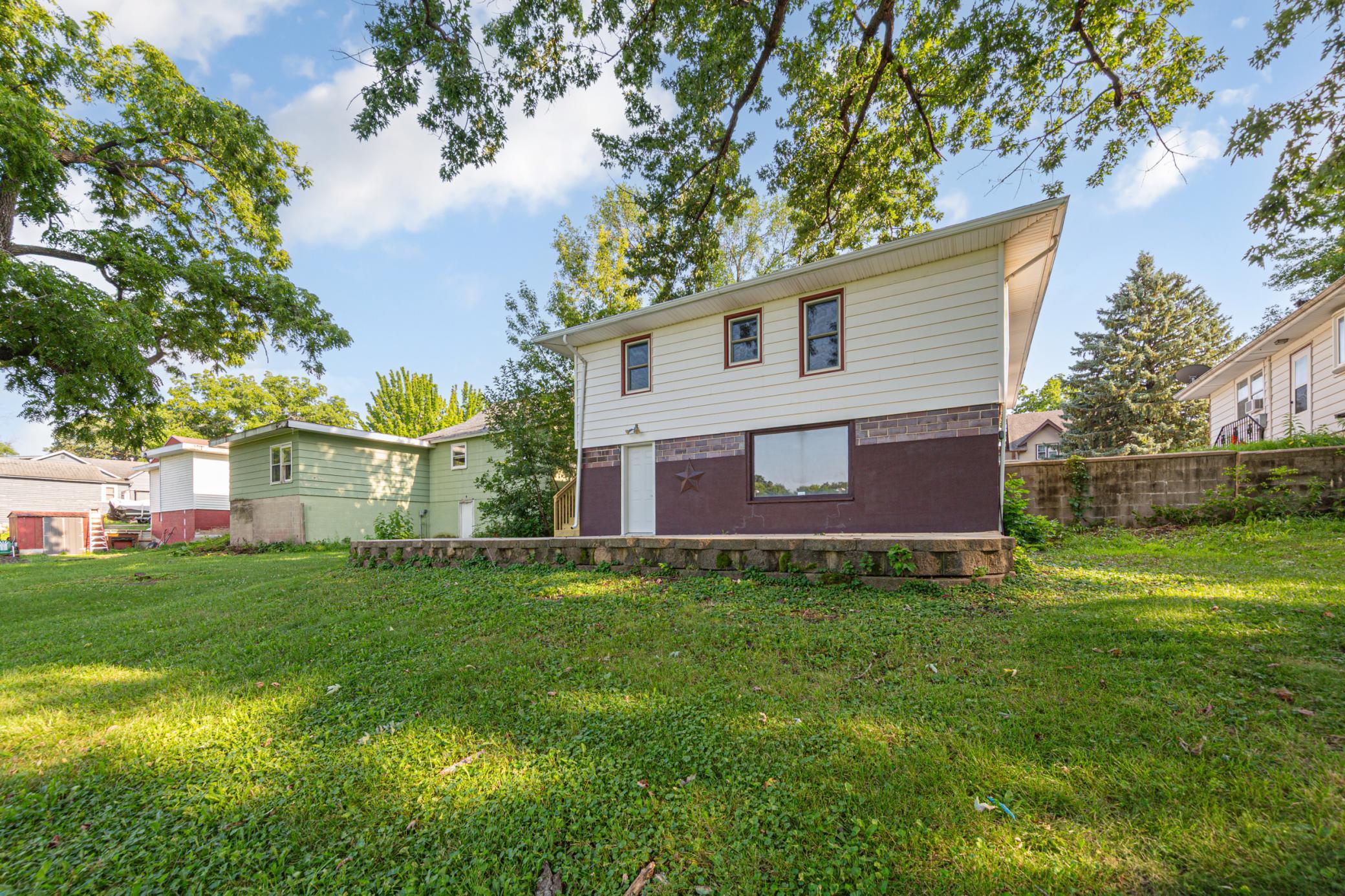 main property photo 31