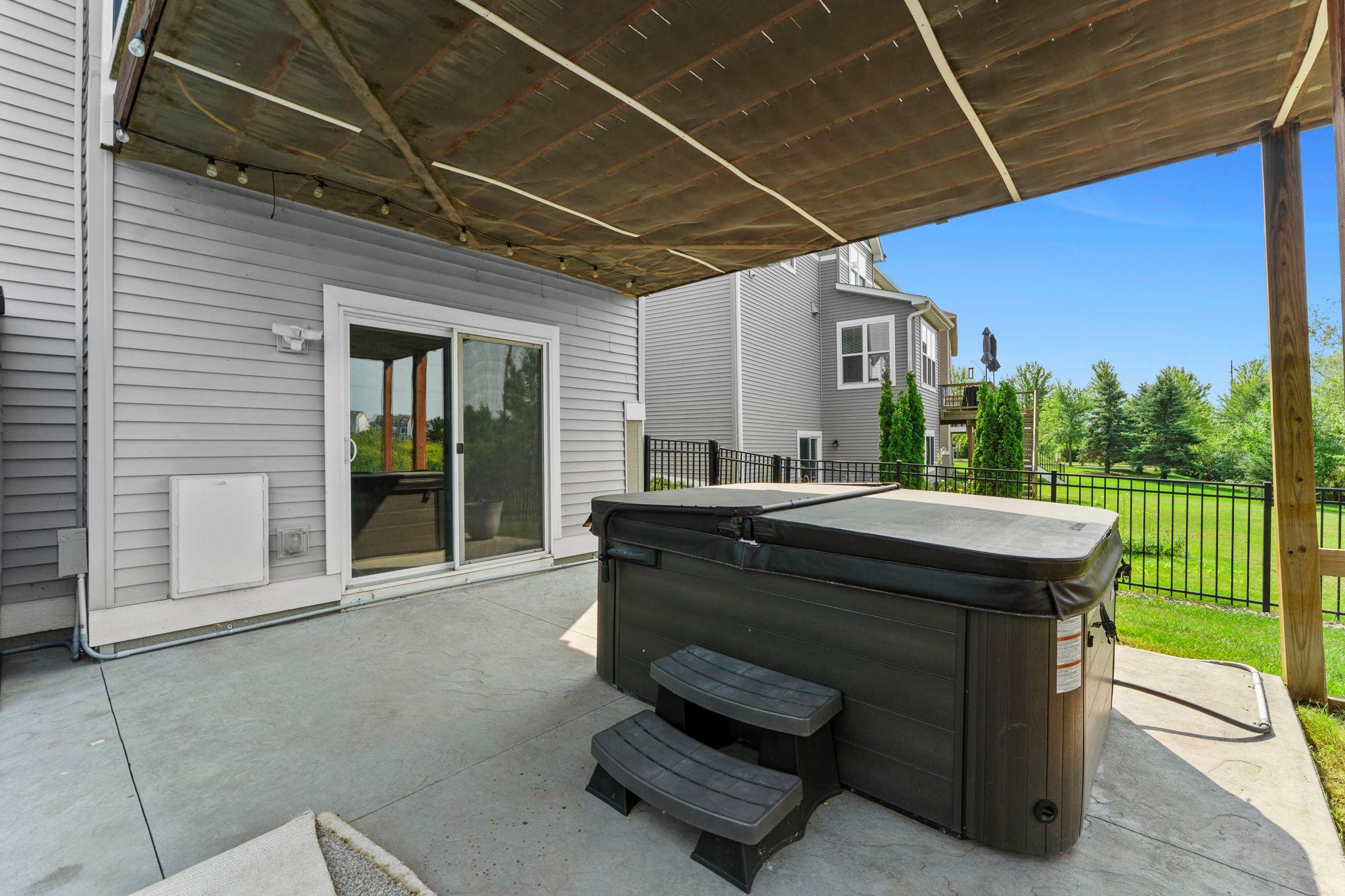 main property photo 74
