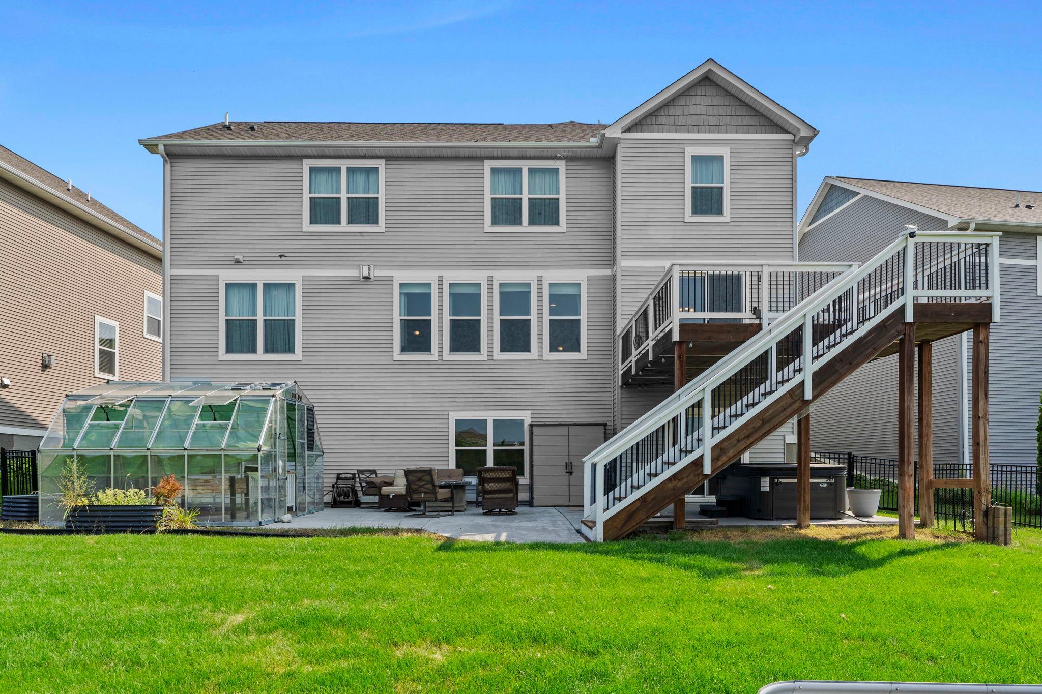 main property photo 81