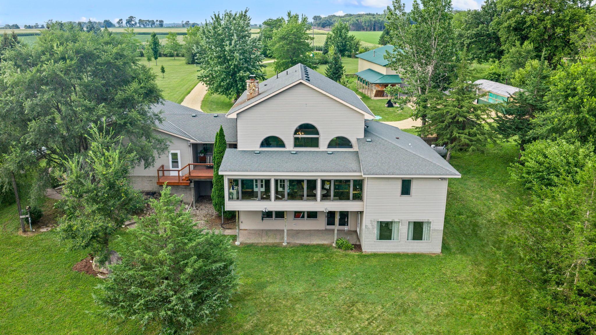 main property photo 111