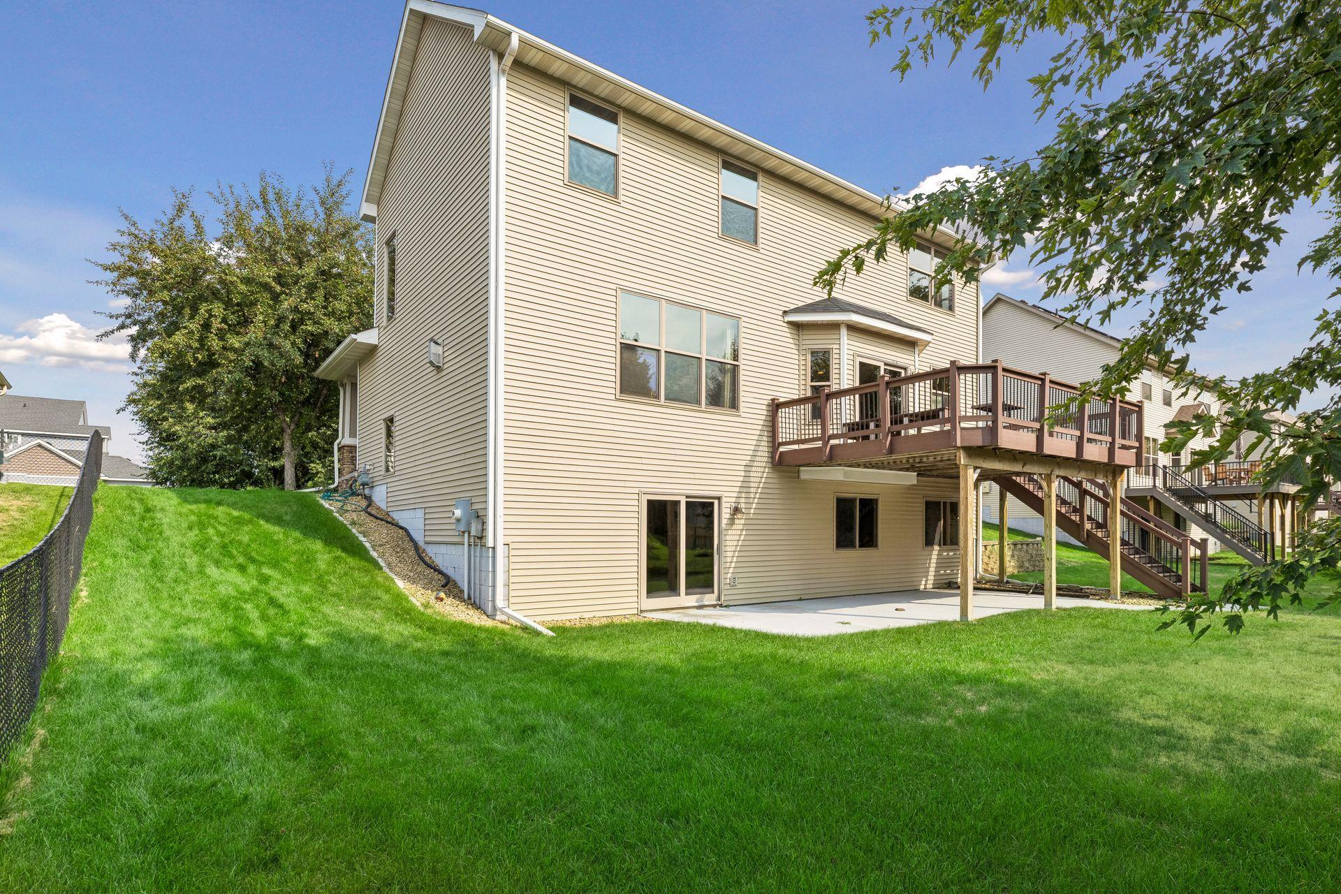main property photo 43