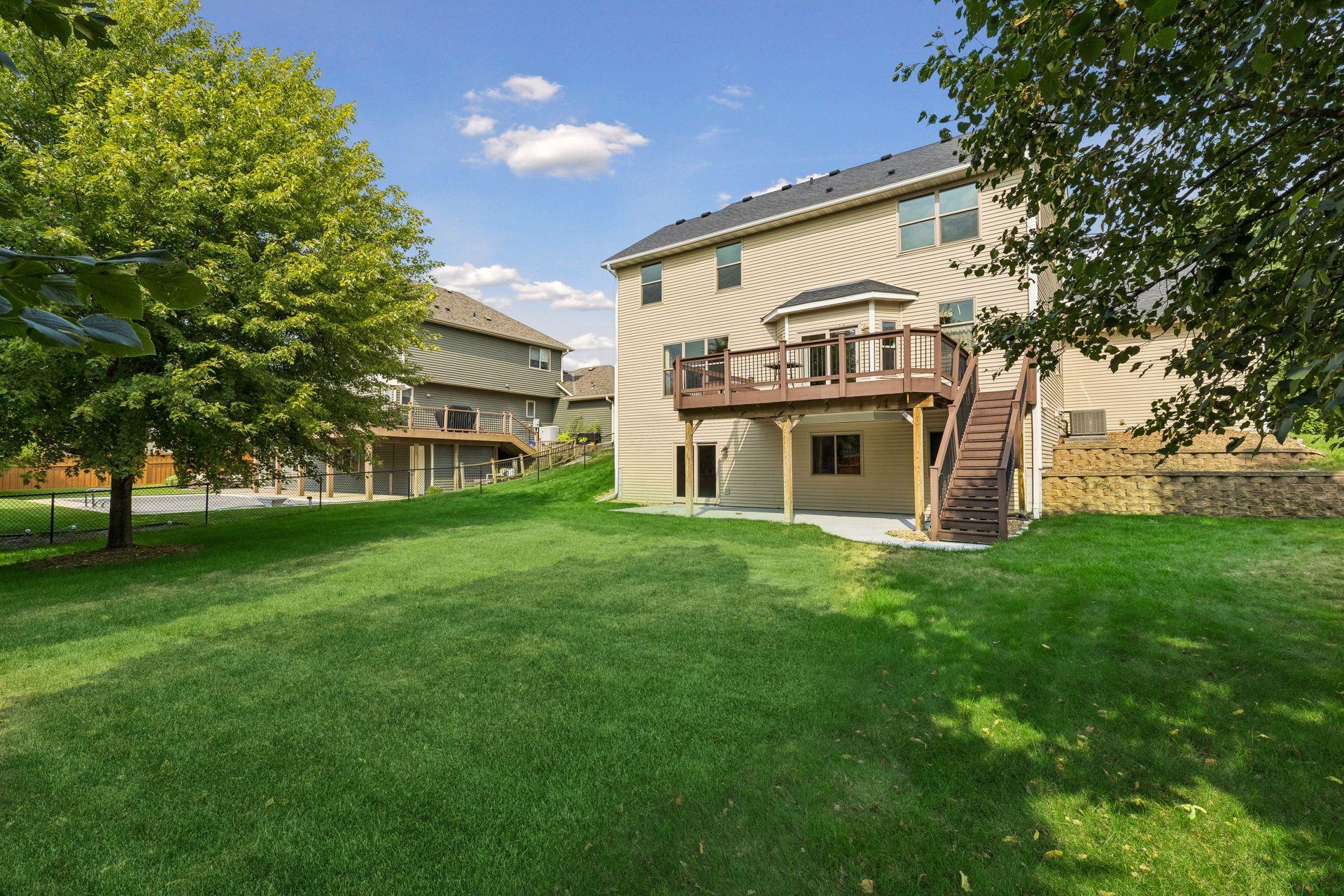 main property photo 45