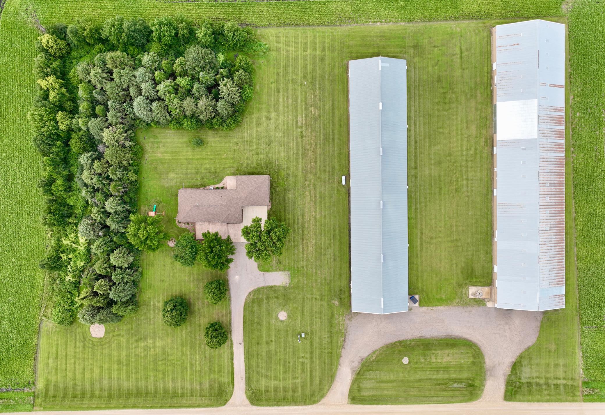 main property photo 33