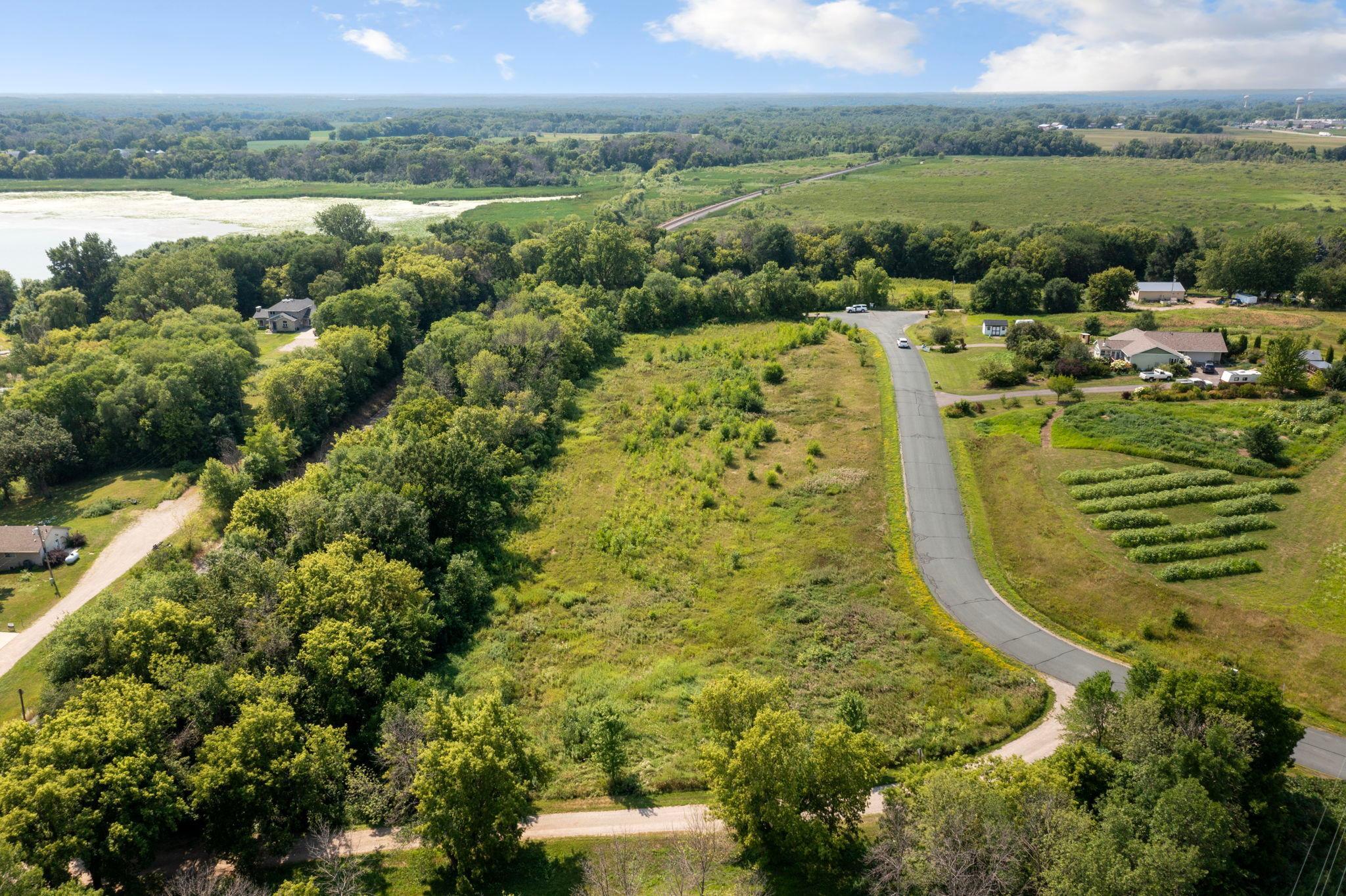 main property photo 4