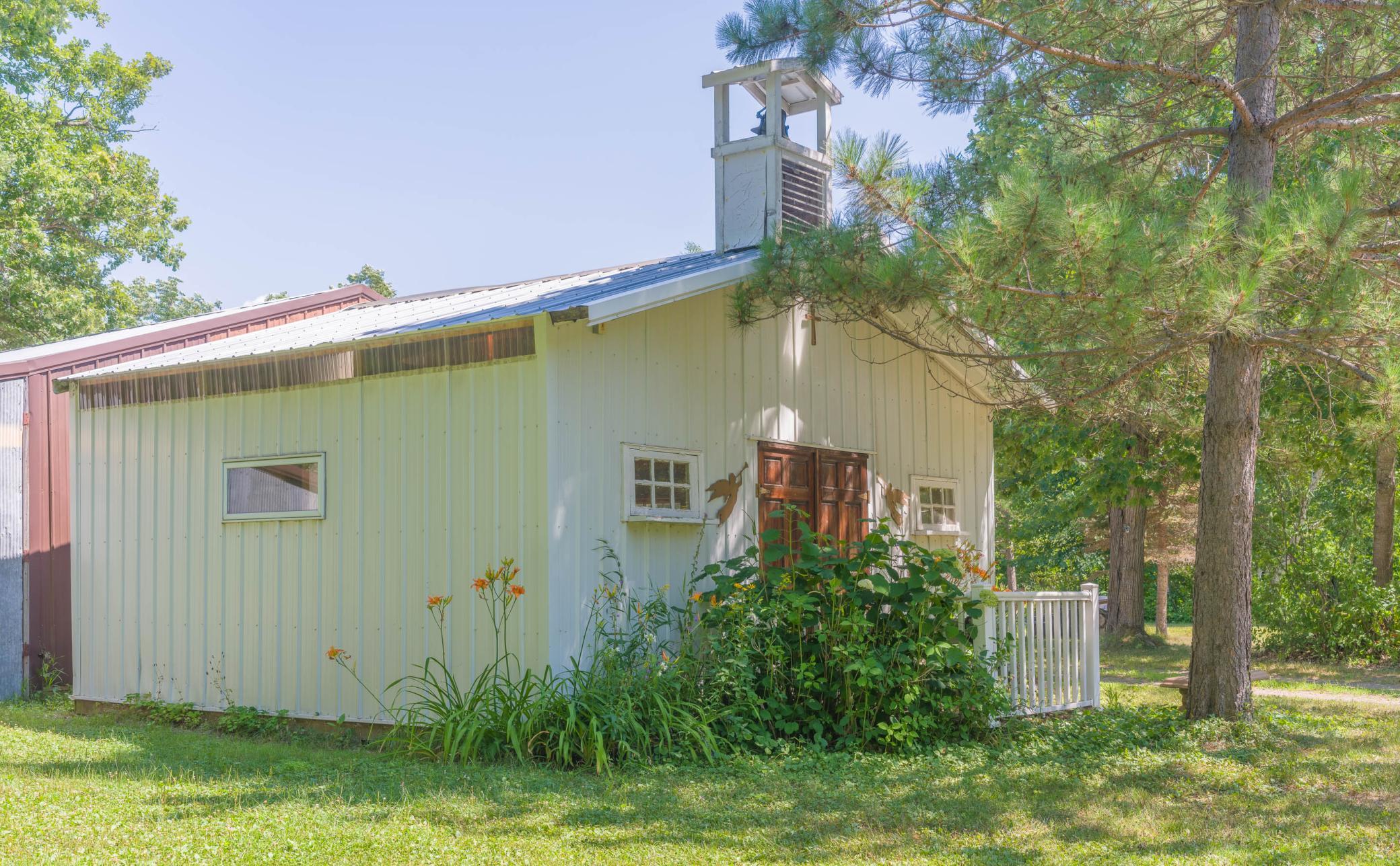 main property photo 19