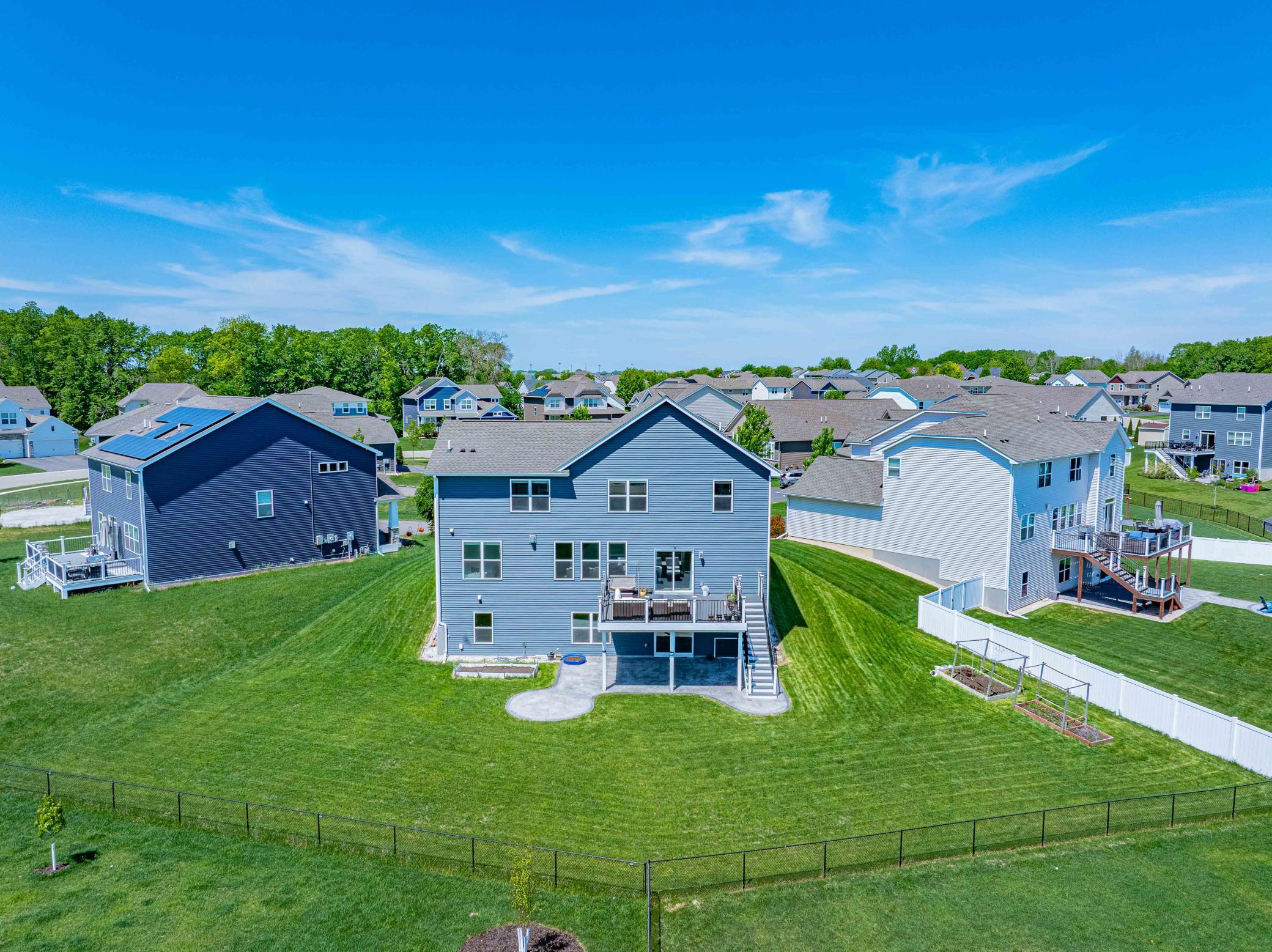 main property photo 79