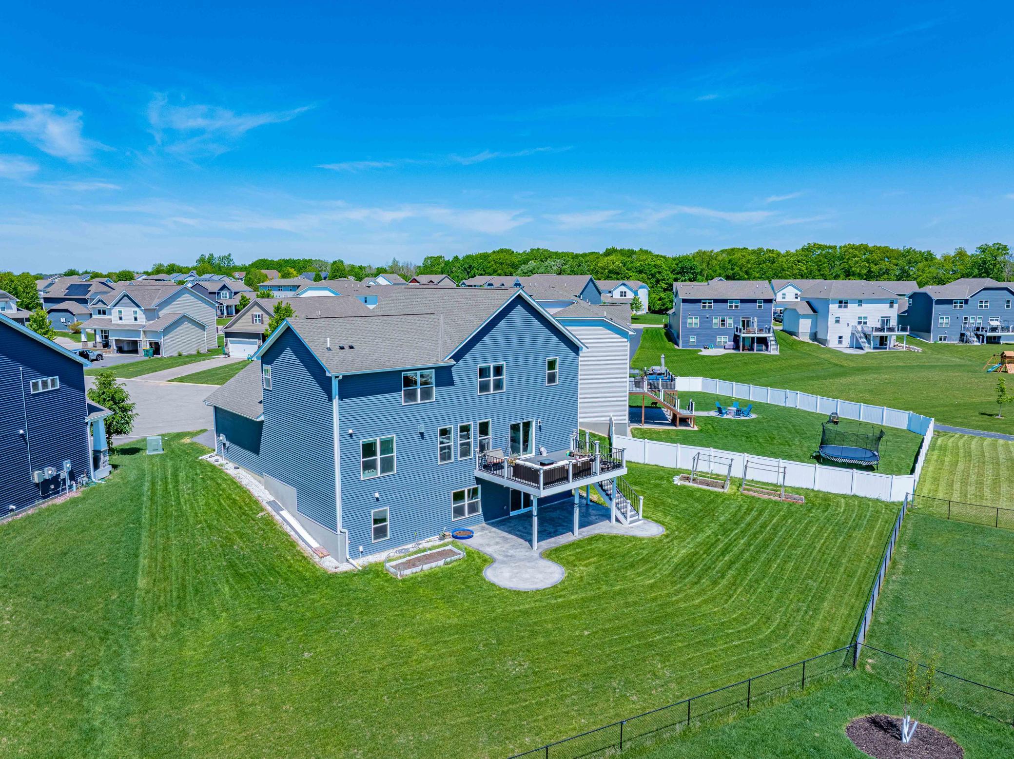 main property photo 80