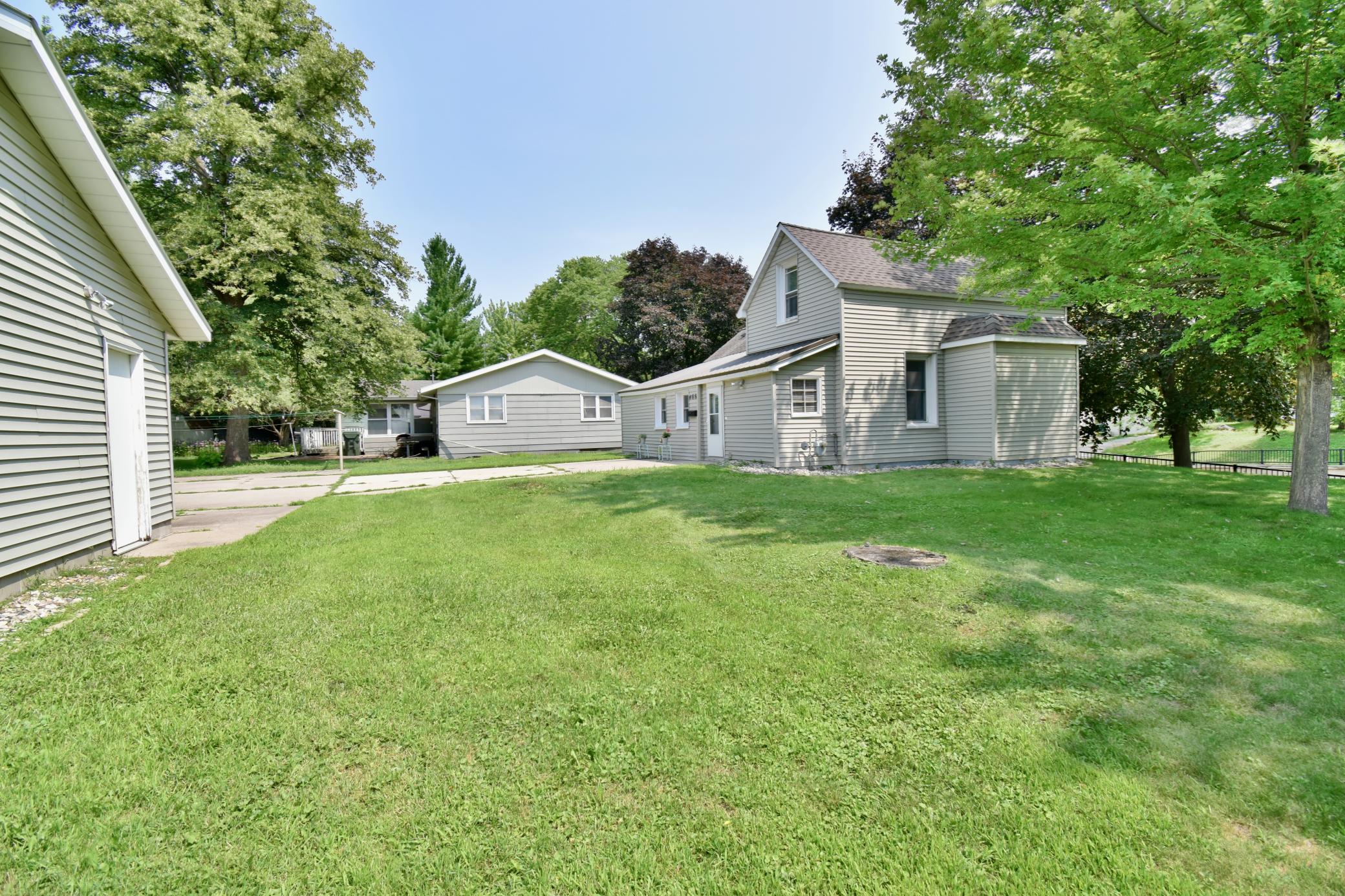 main property photo 15