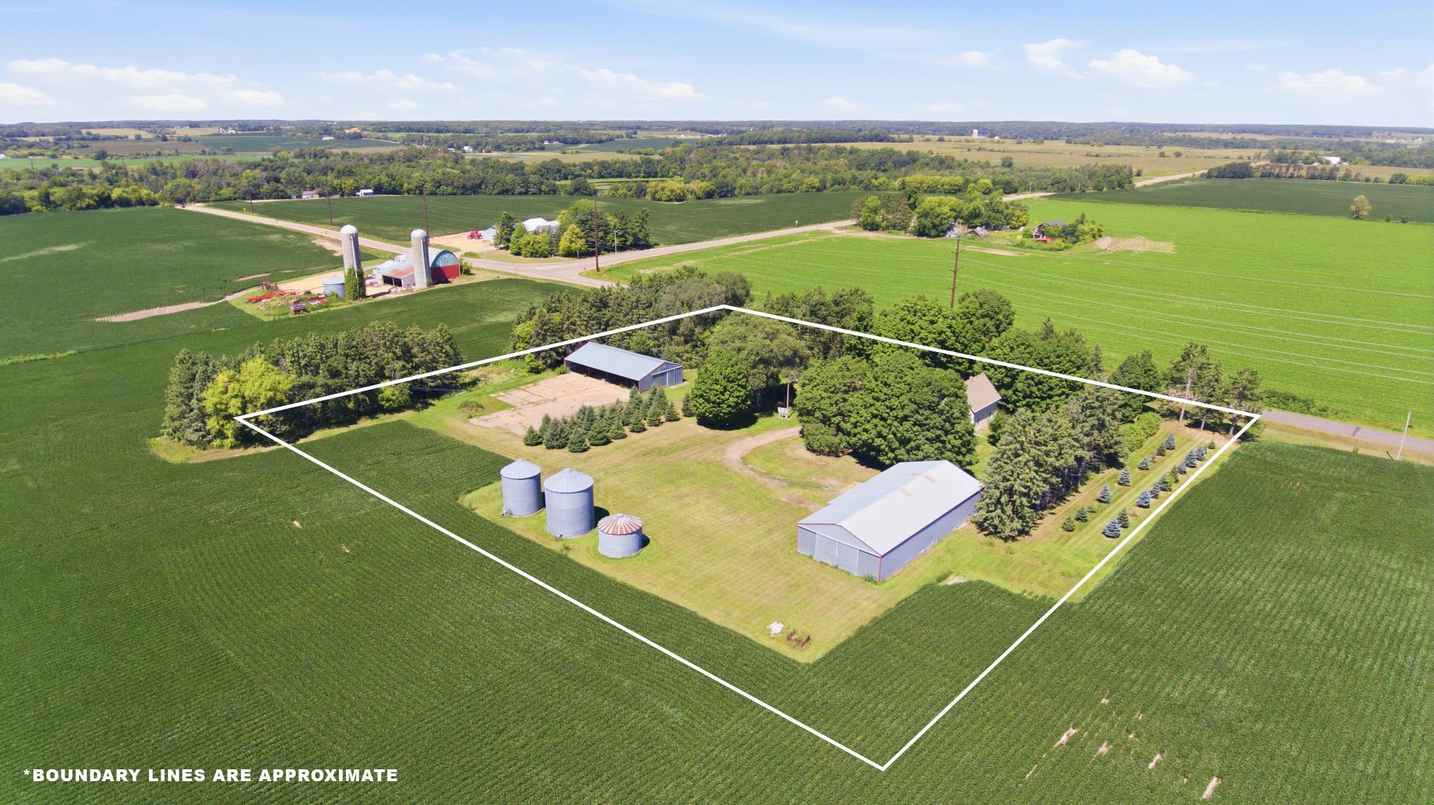main property photo 3