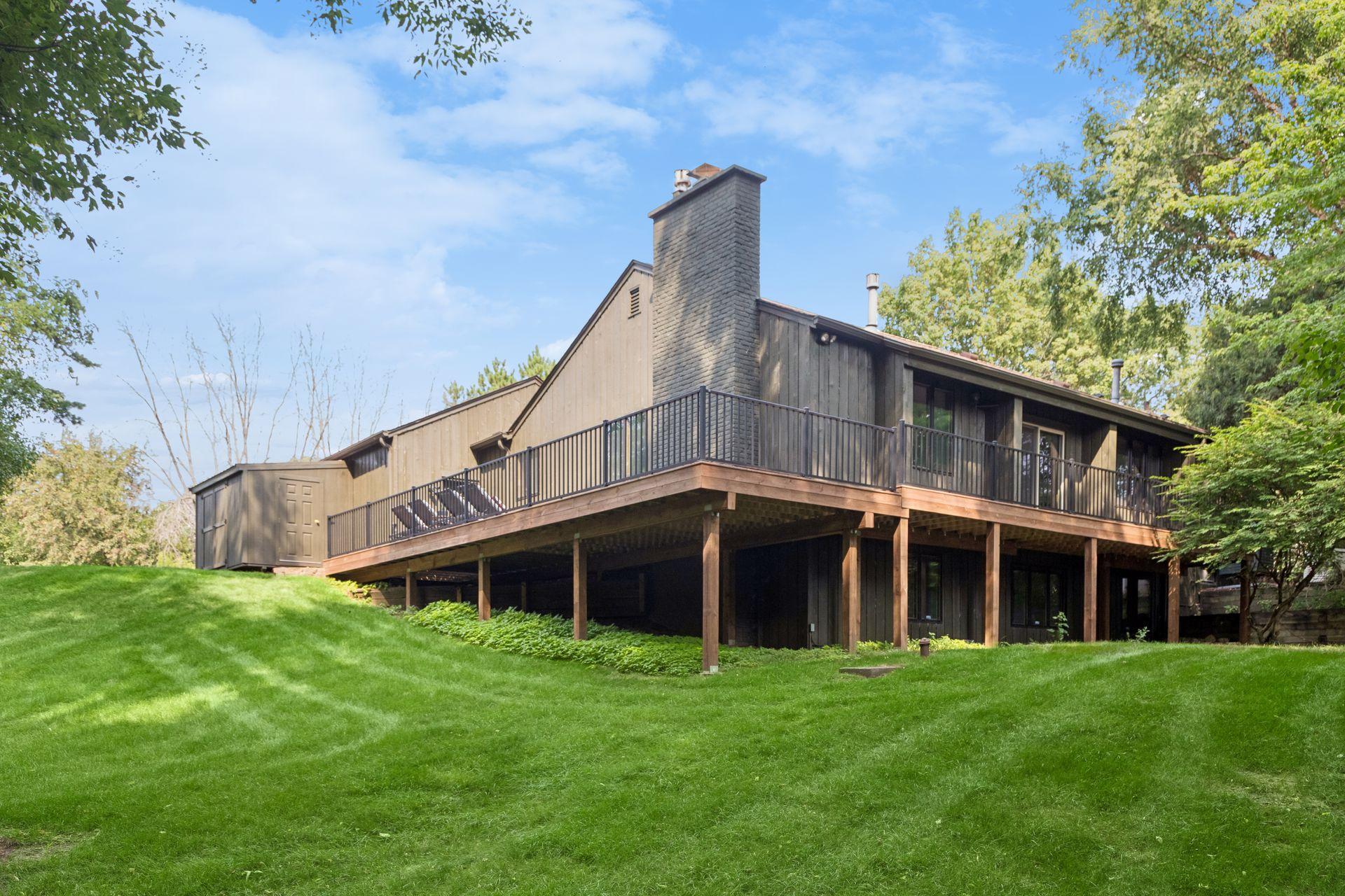 main property photo 50