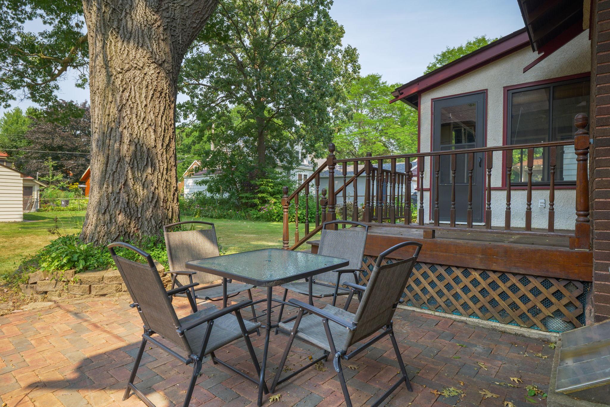 main property photo 40