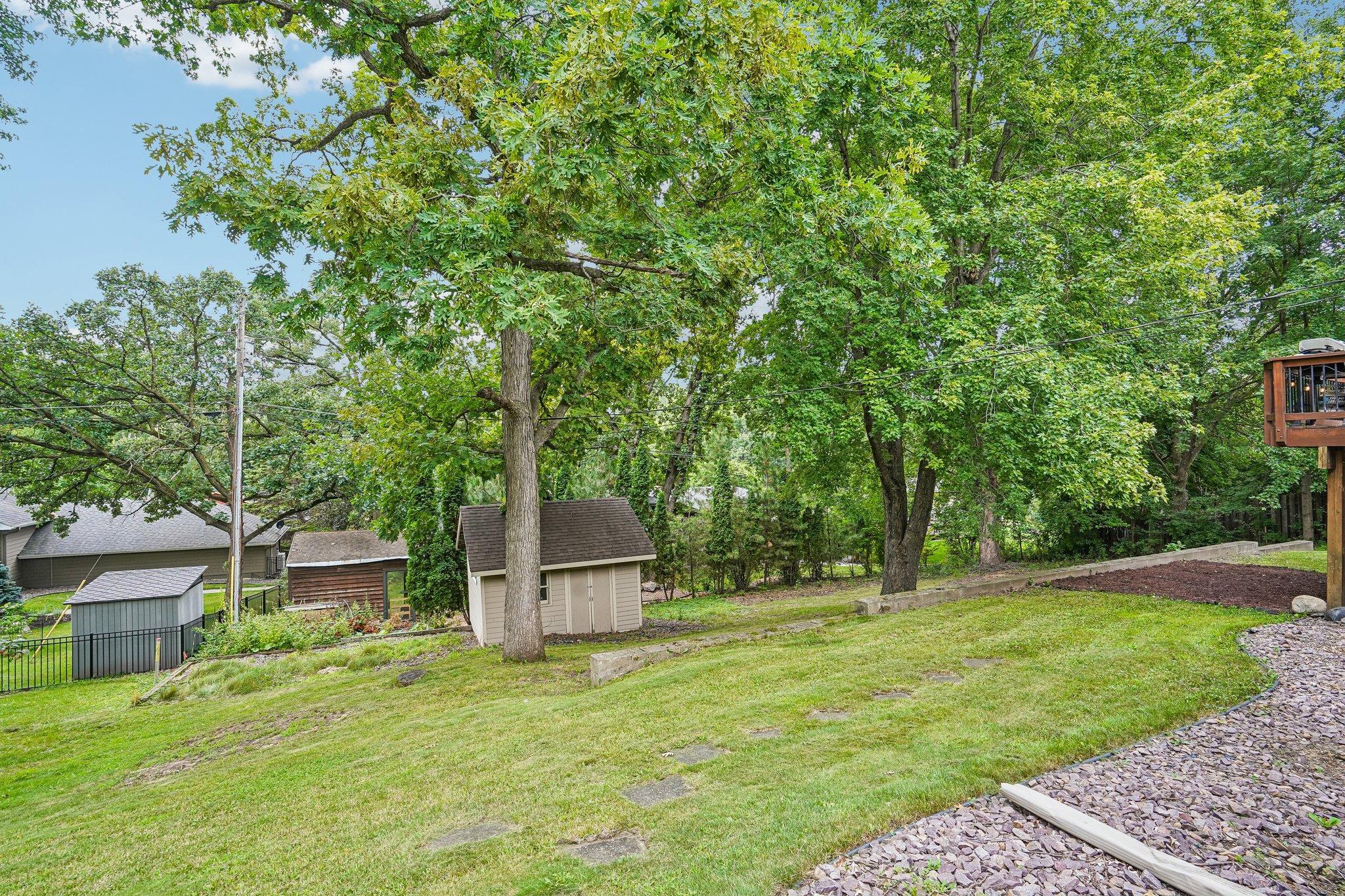 main property photo 57