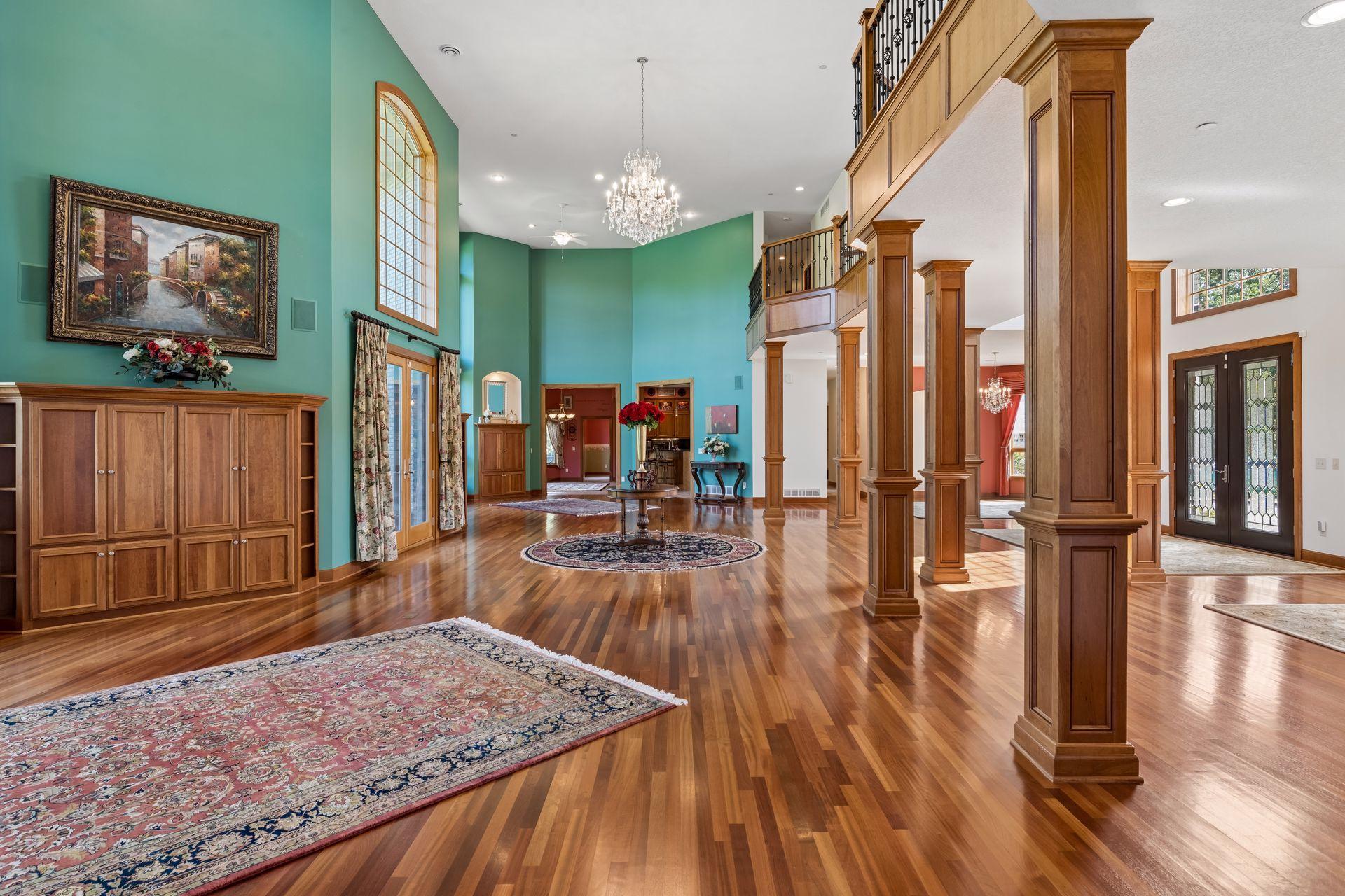 main property photo 16