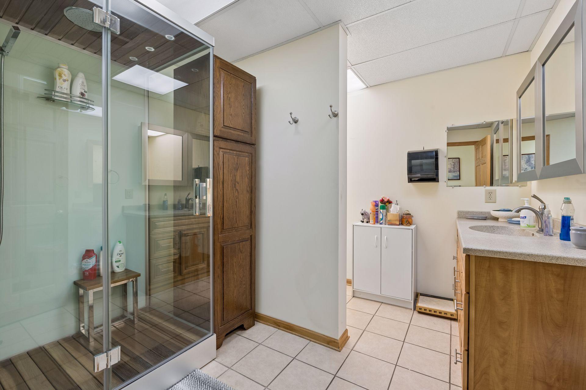 main property photo 57