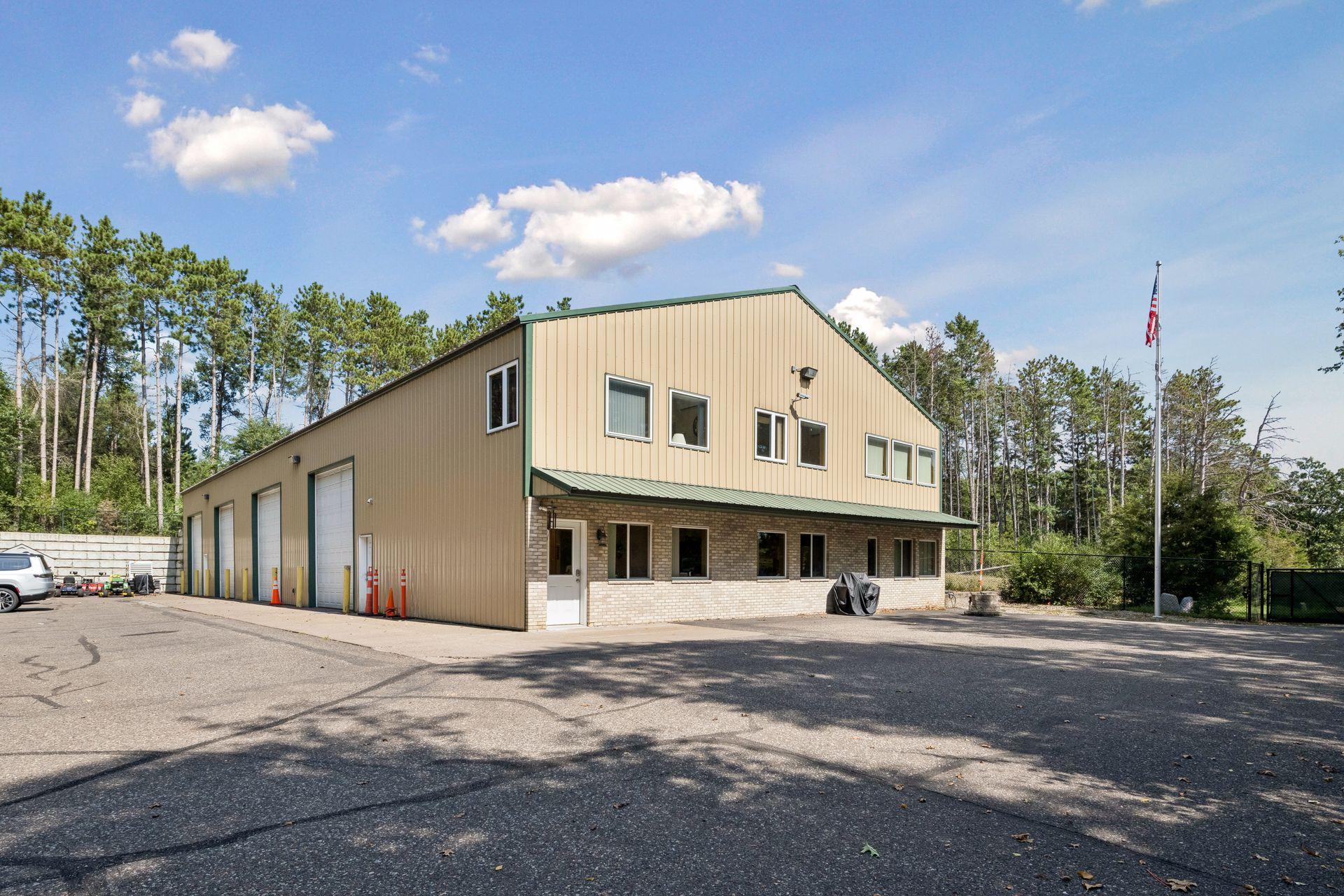 main property photo 62