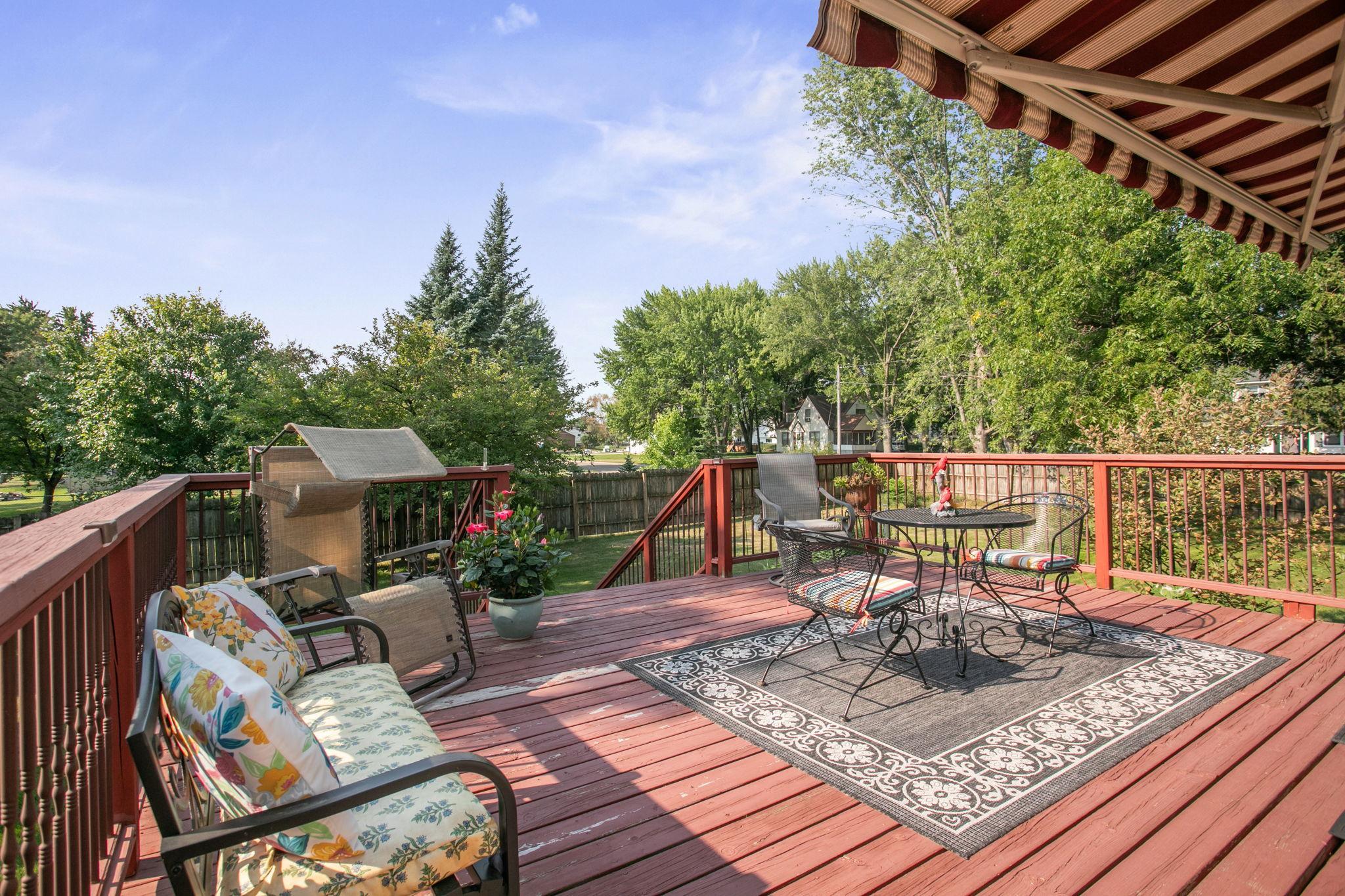 main property photo 24