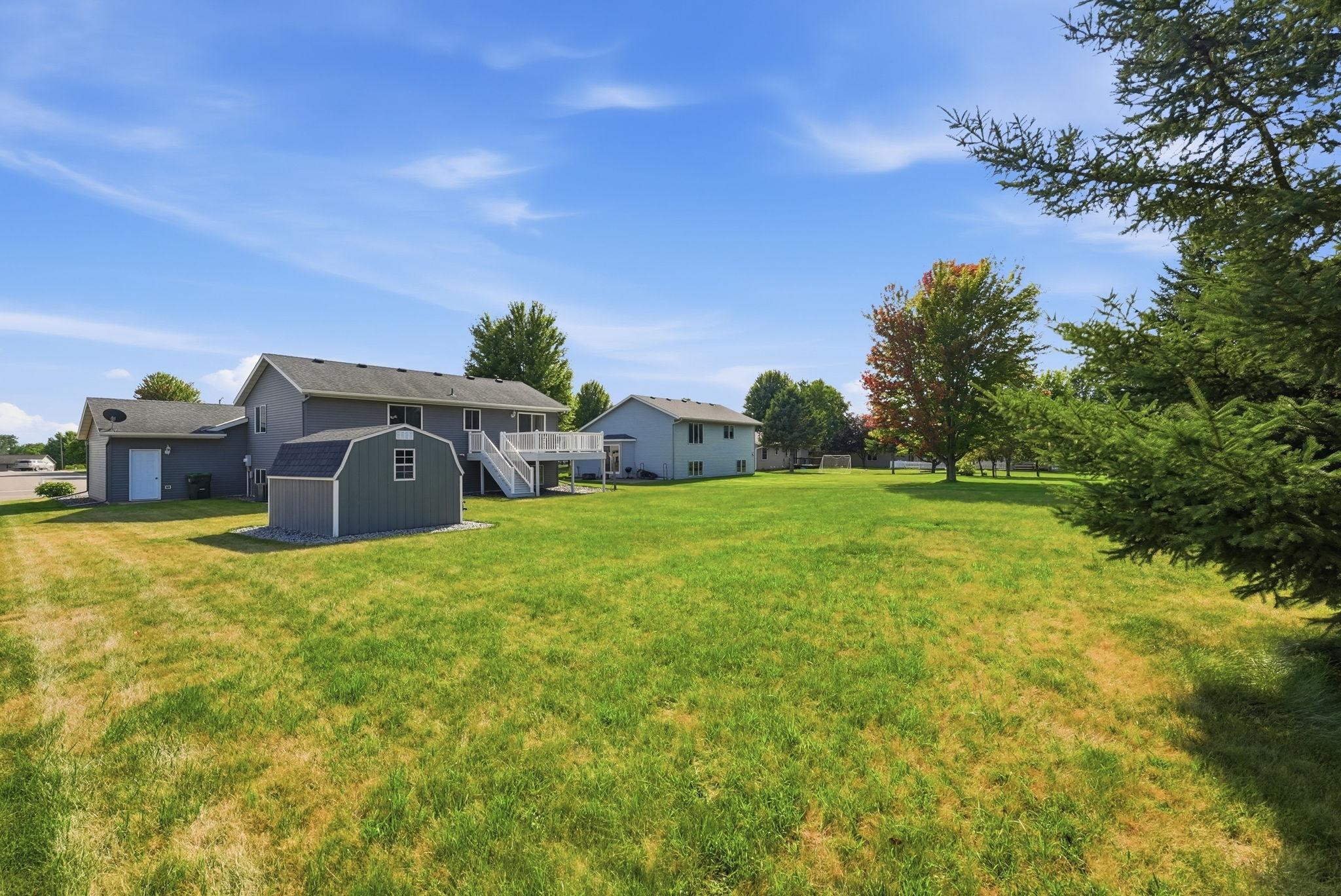 main property photo 7