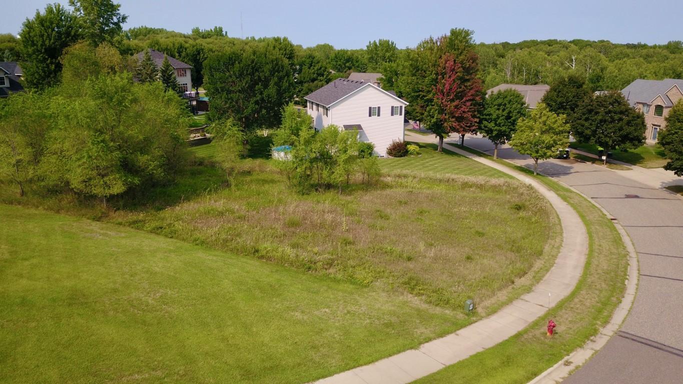 main property photo 41