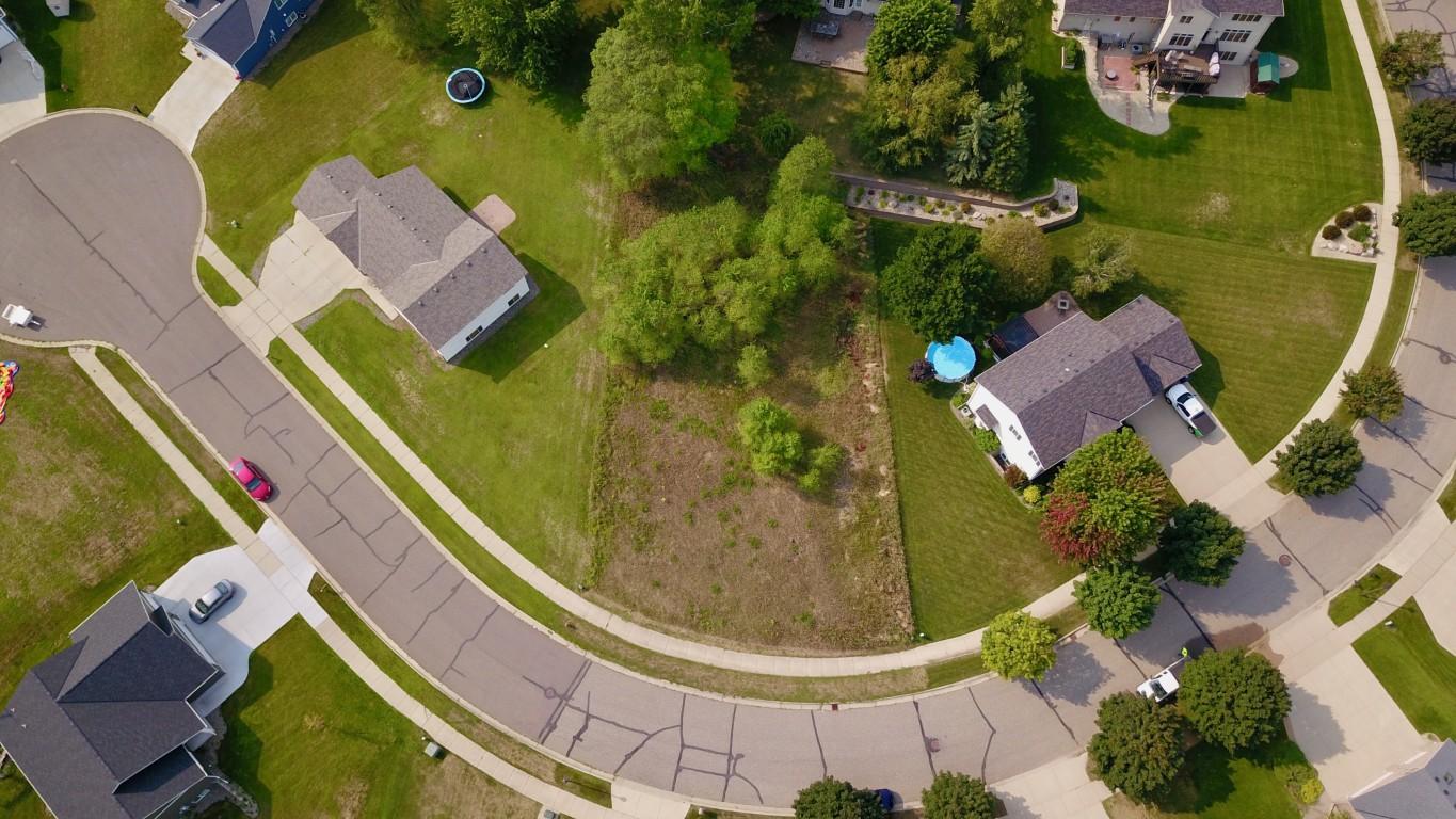 main property photo 42
