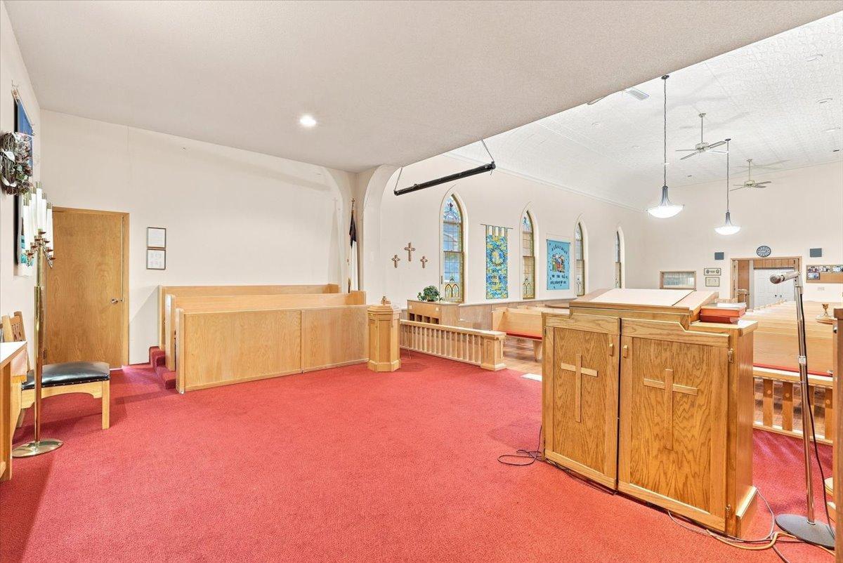 main property photo 4