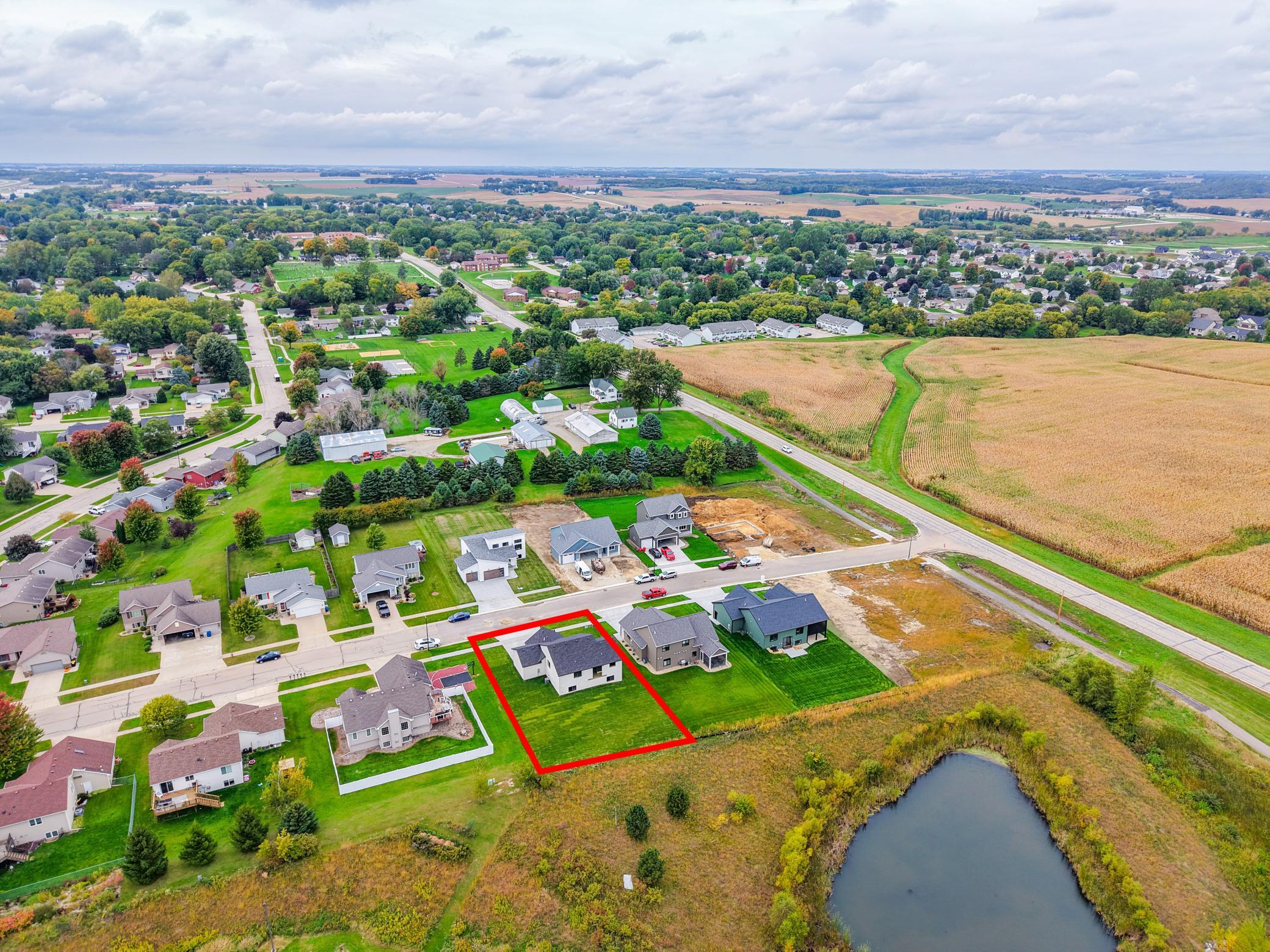 main property photo 32
