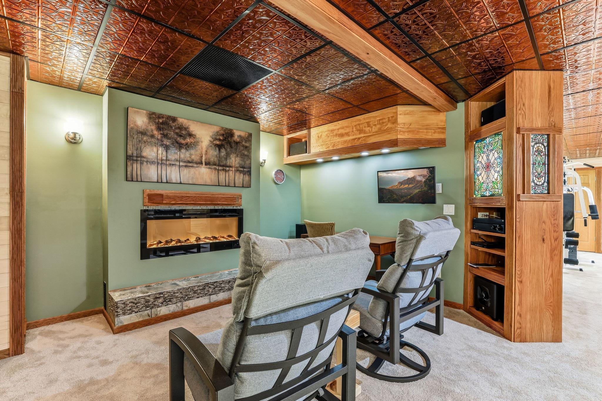 main property photo 60