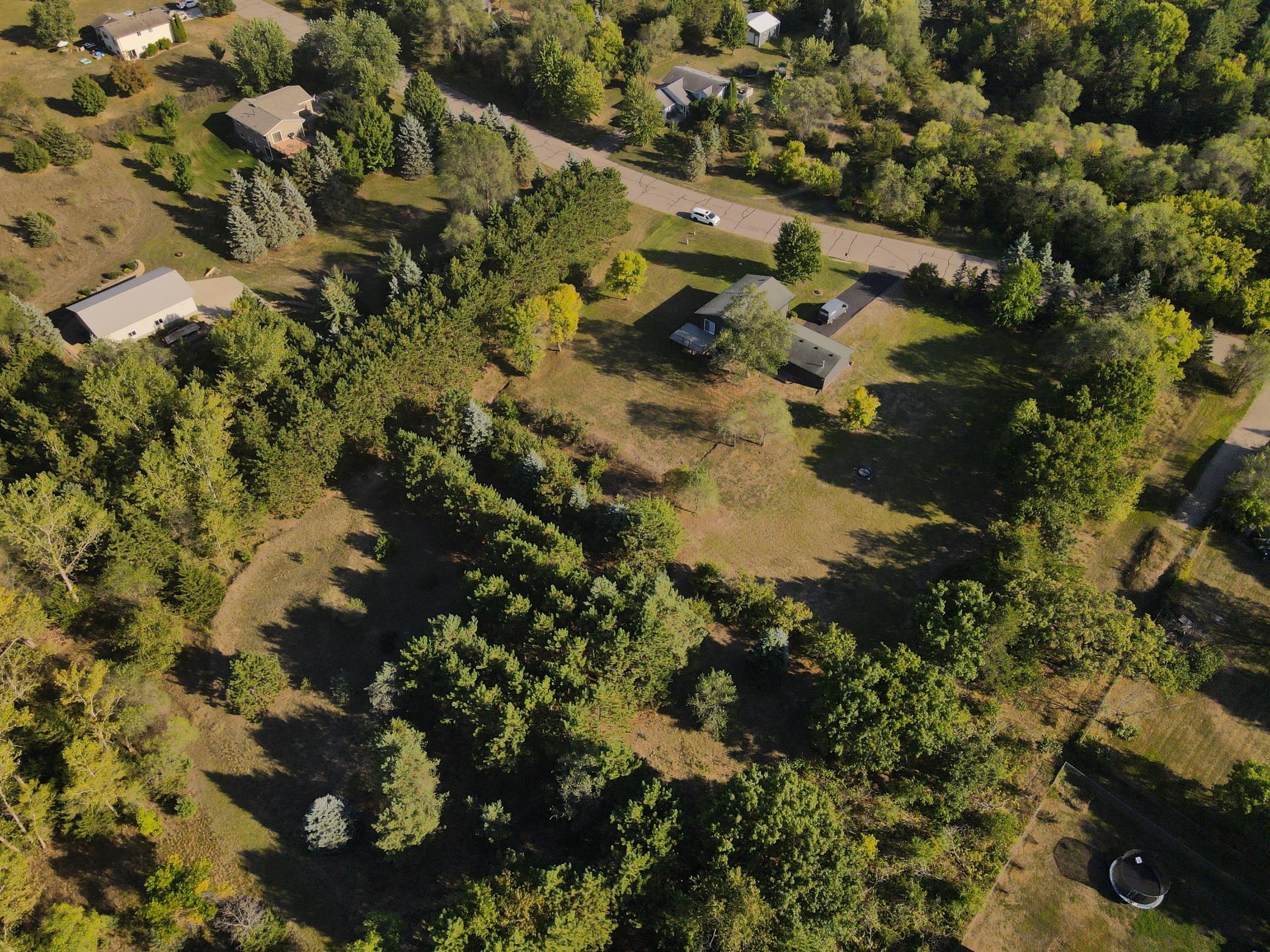 main property photo 41