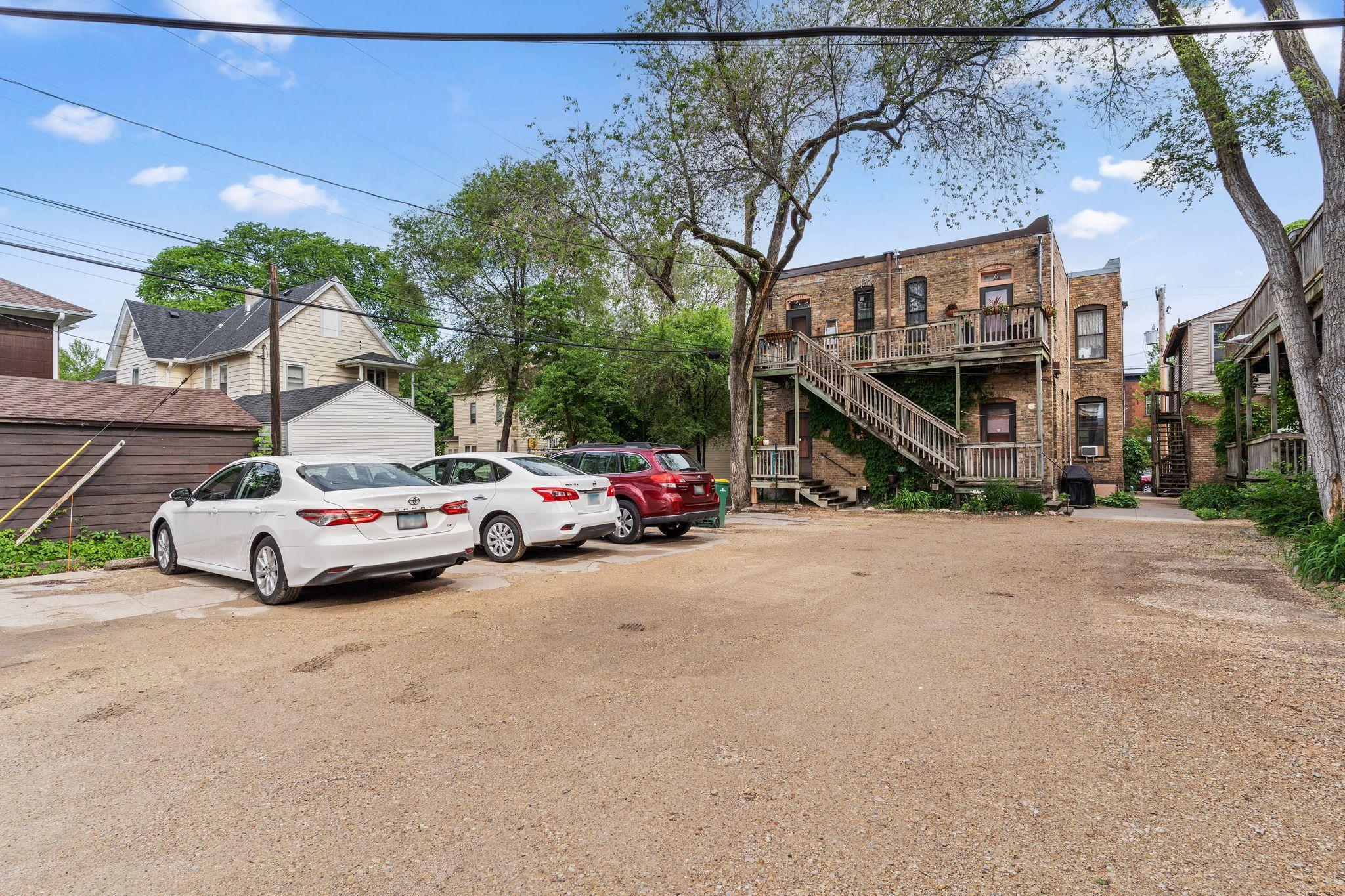 main property photo 20