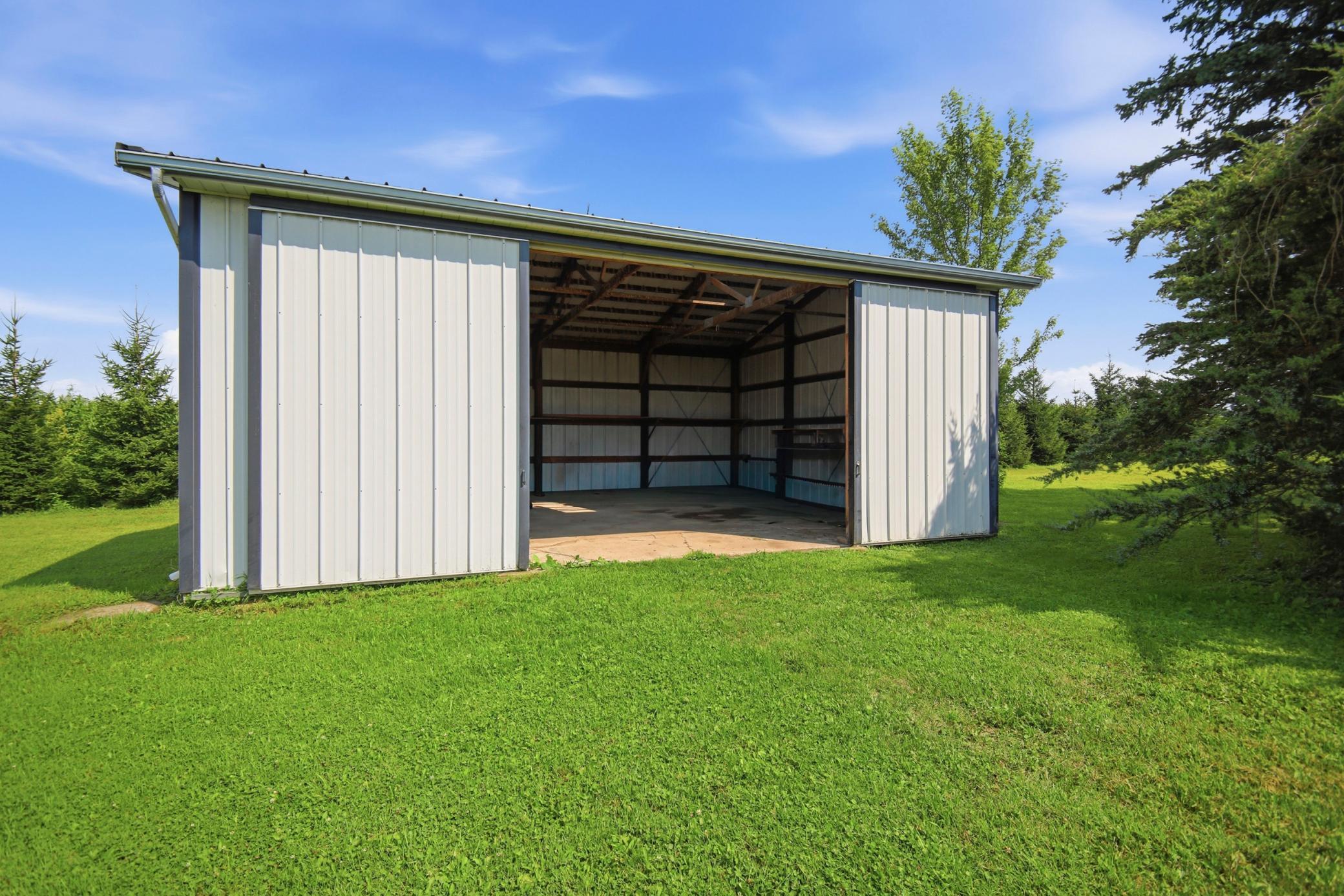 main property photo 39