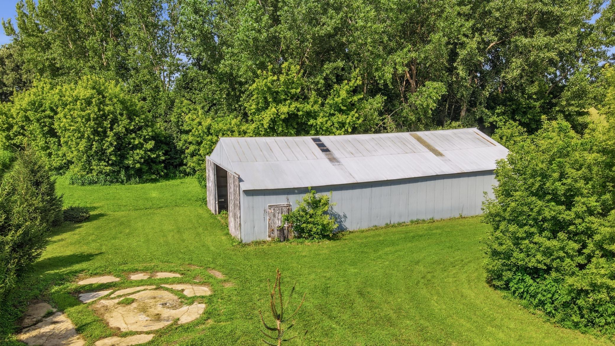 main property photo 48
