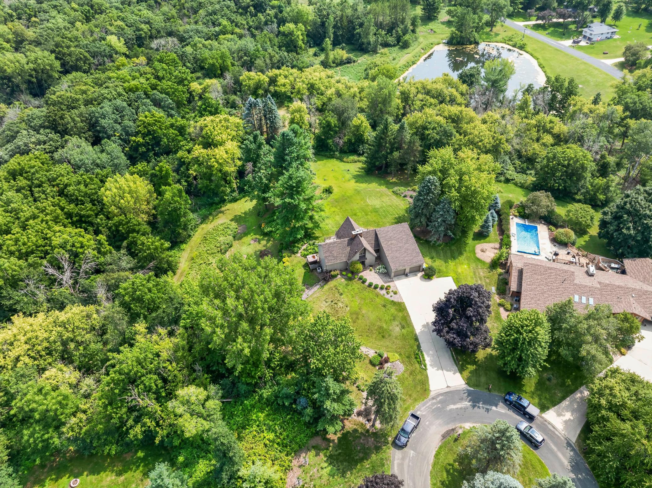 main property photo 32